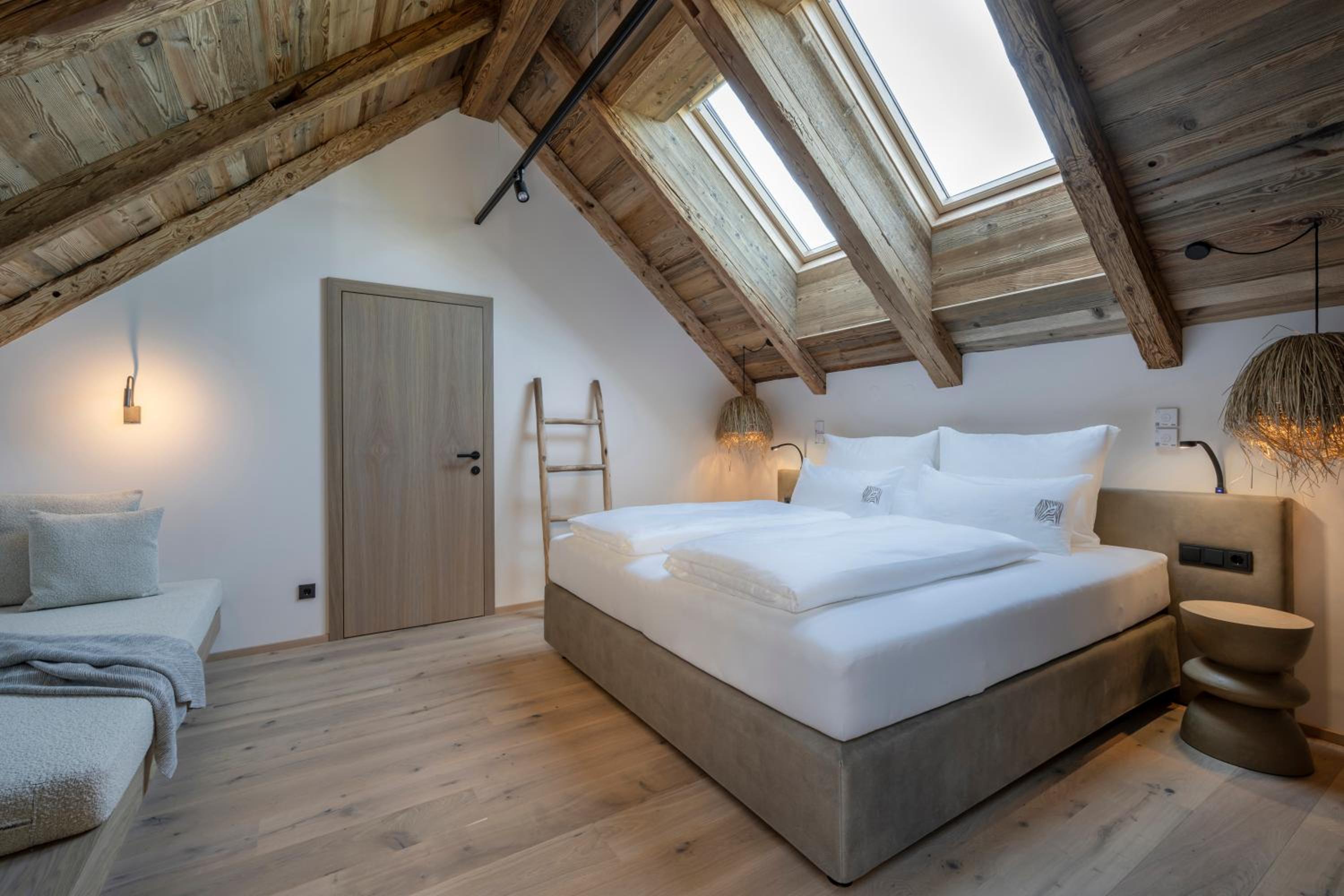 Three-Bedroom House photo 1