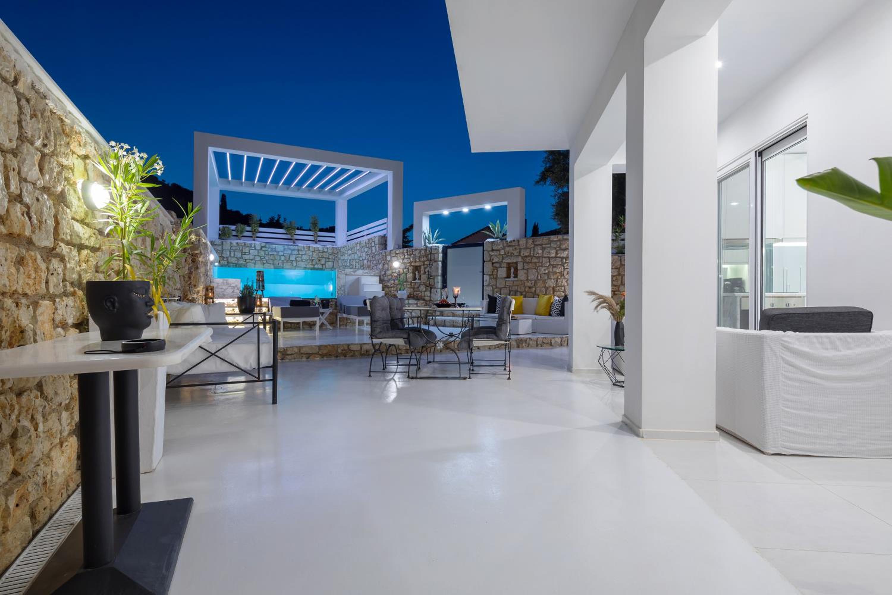 Villa - Photo 17