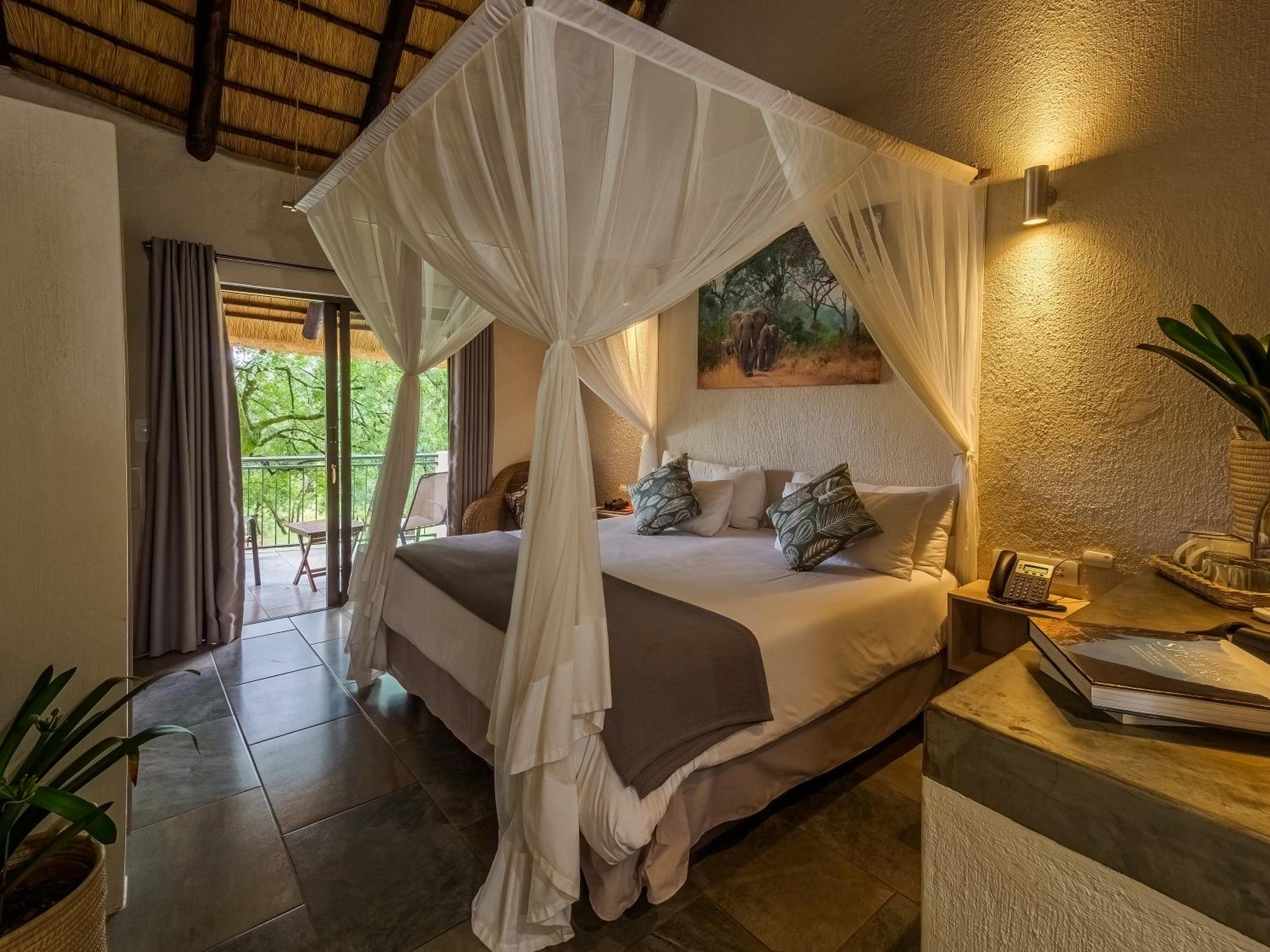 Standard Double or Twin Room - Photo 1