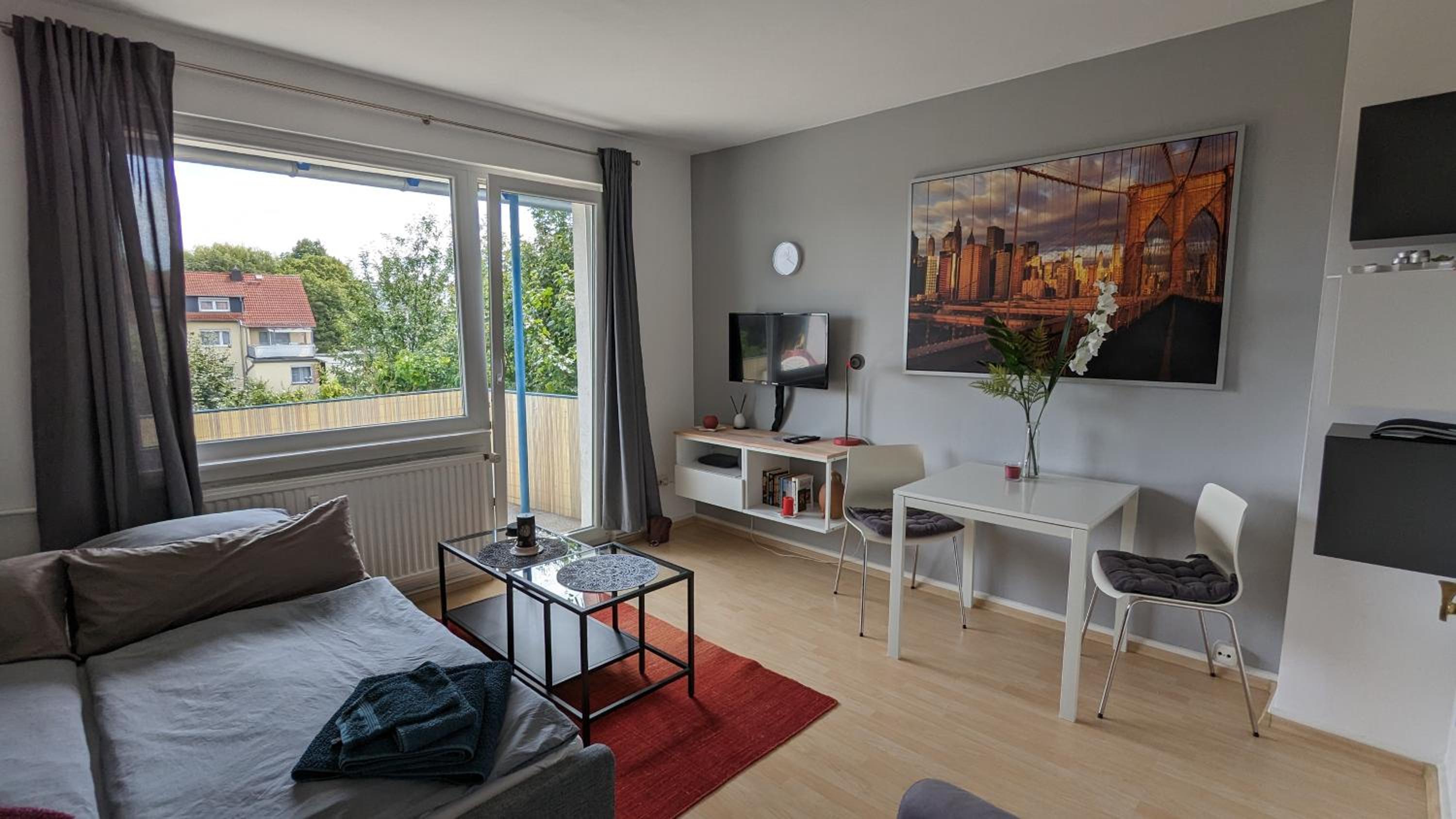 Apartment photo 1