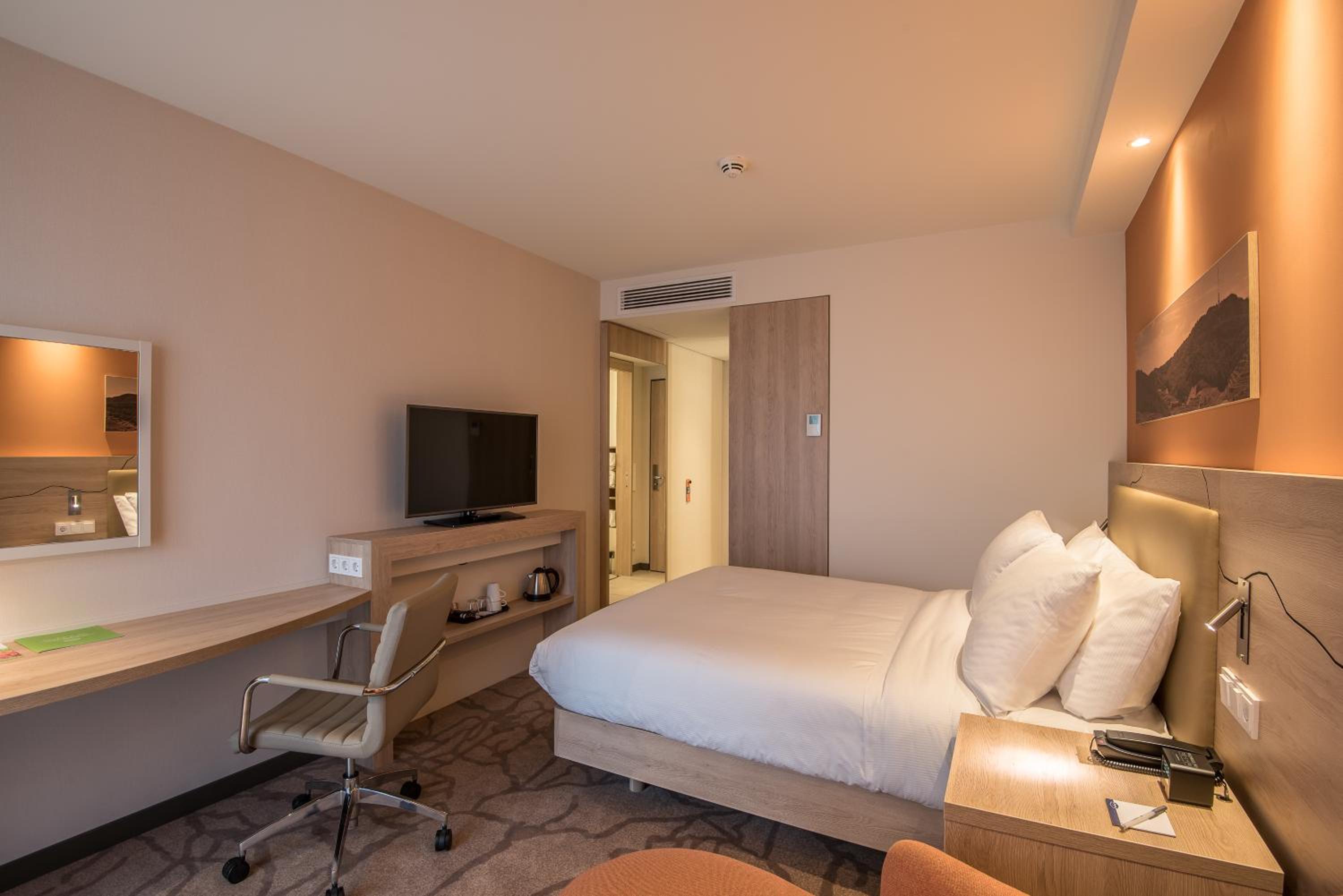 Family Connecting Rooms