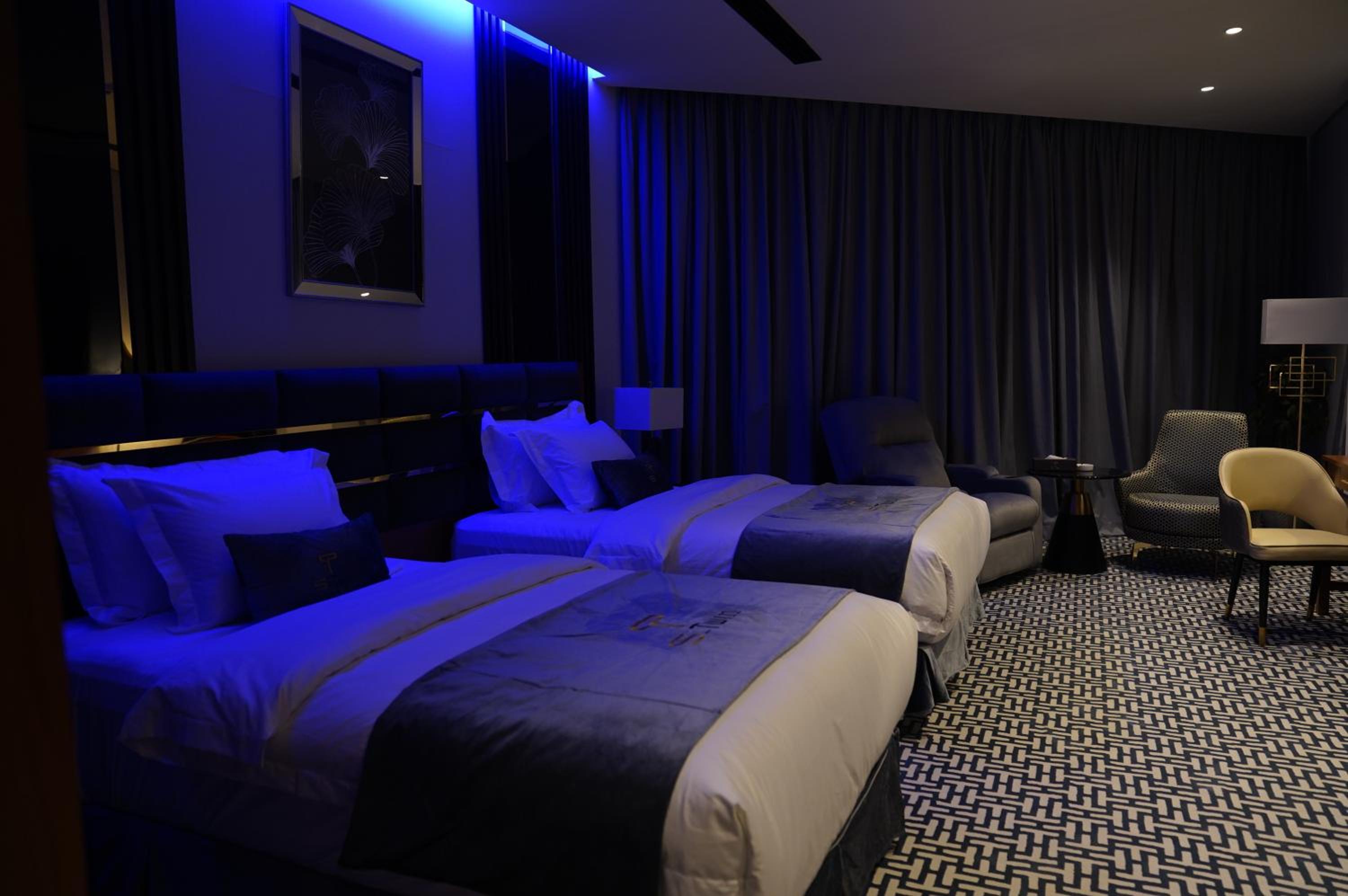 Deluxe Twin Room - Photo 4