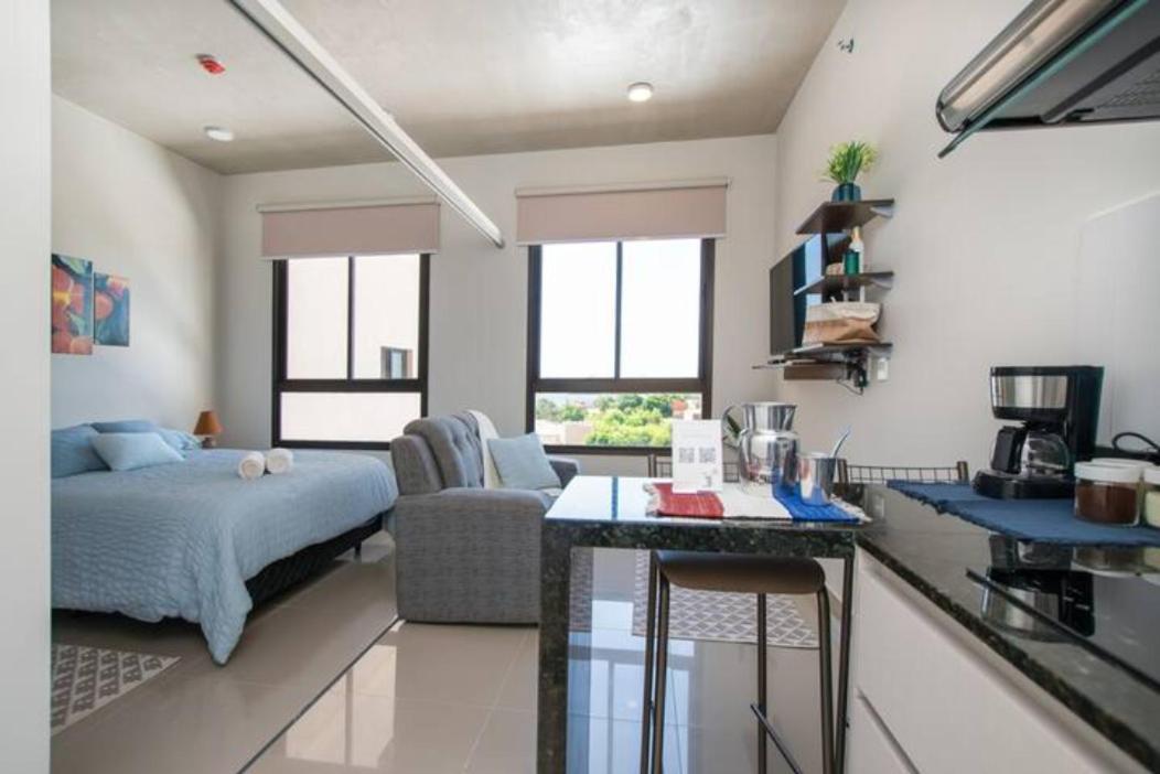 One-Bedroom Apartment photo 1