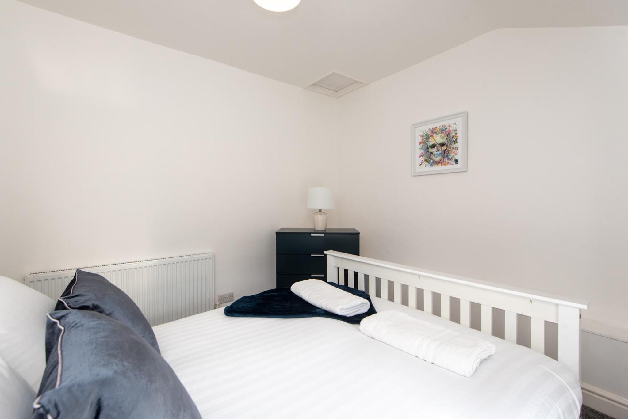 Two-Bedroom House photo 3