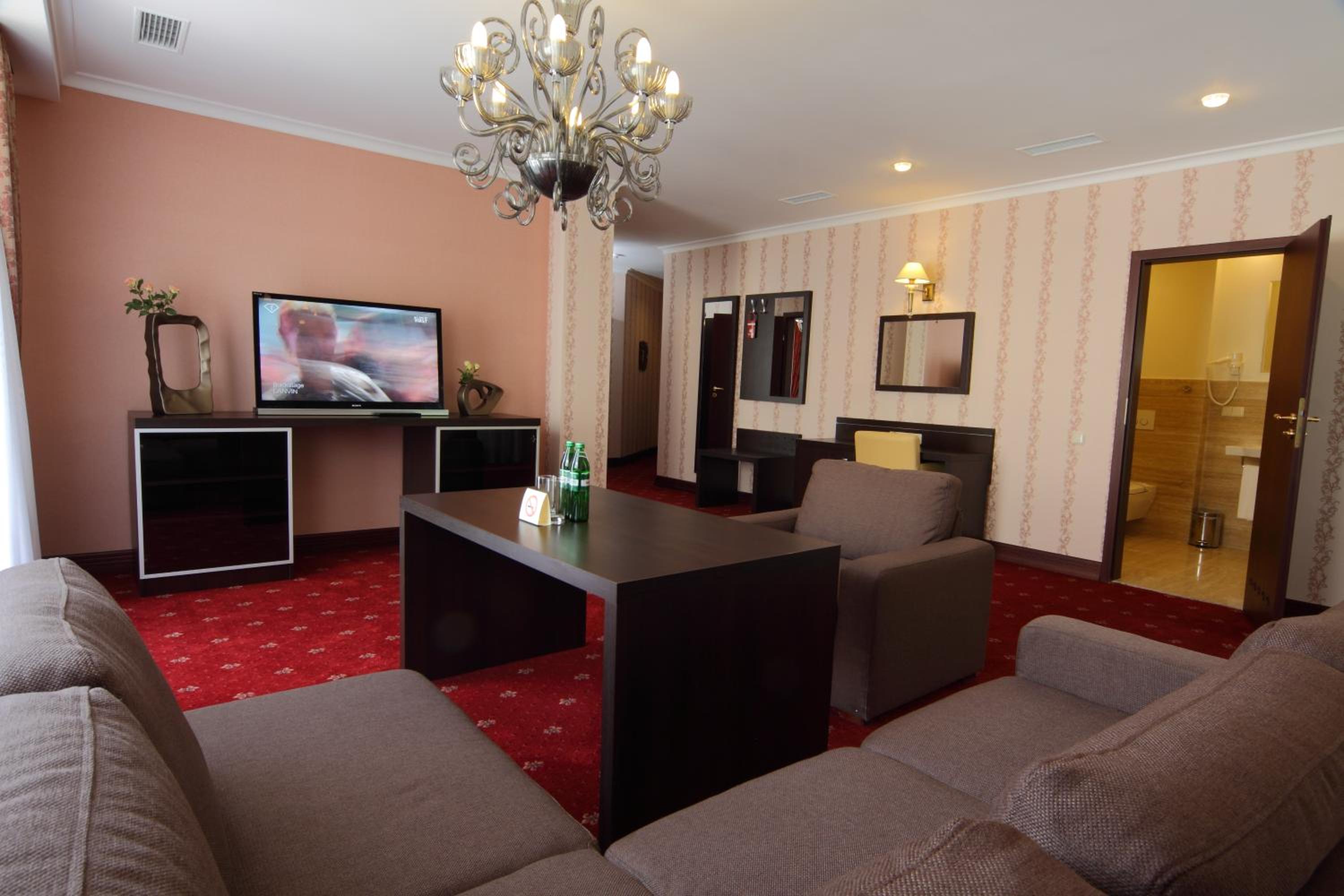 Luxury Suite with Sauna photo 1