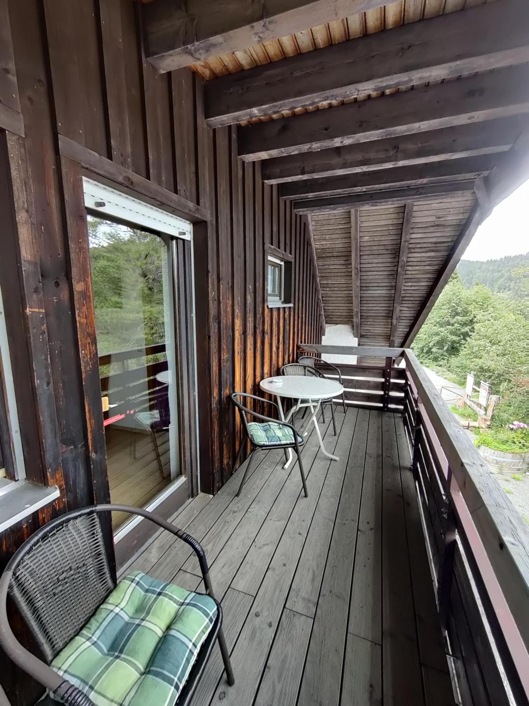 Quadruple Room - Photo 6