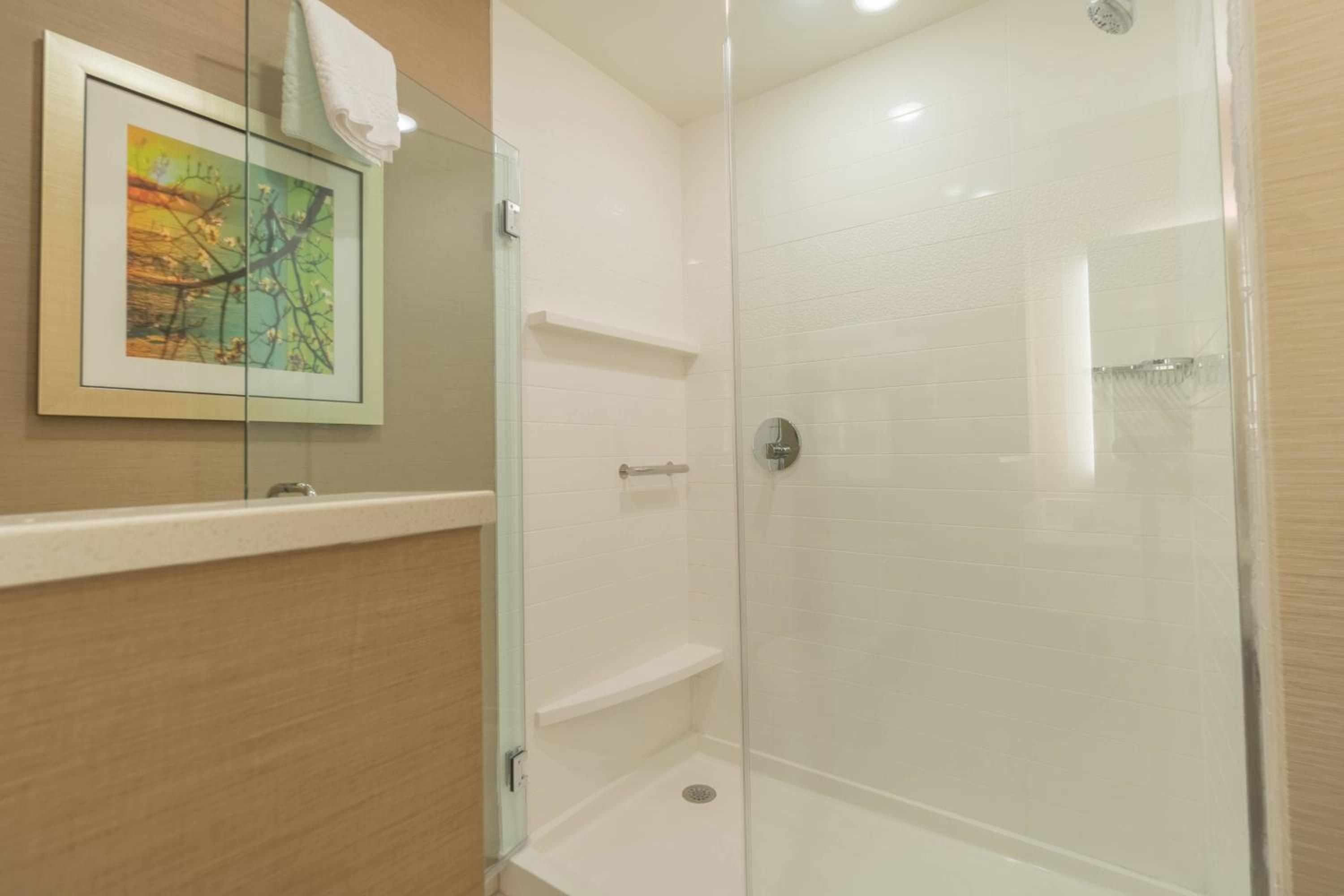 King Room - Hearing Accessible