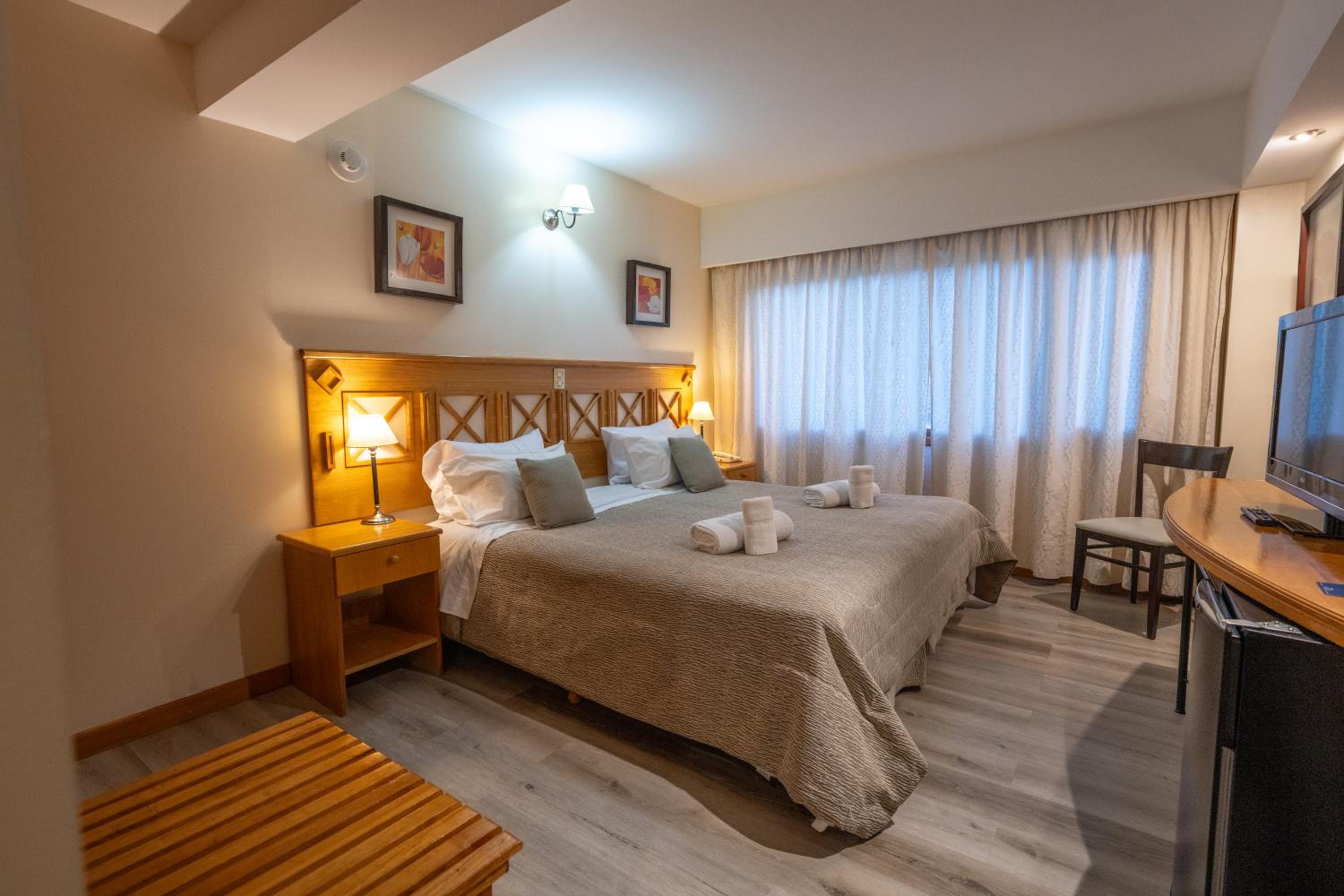 Standard Double or Twin Room photo 1