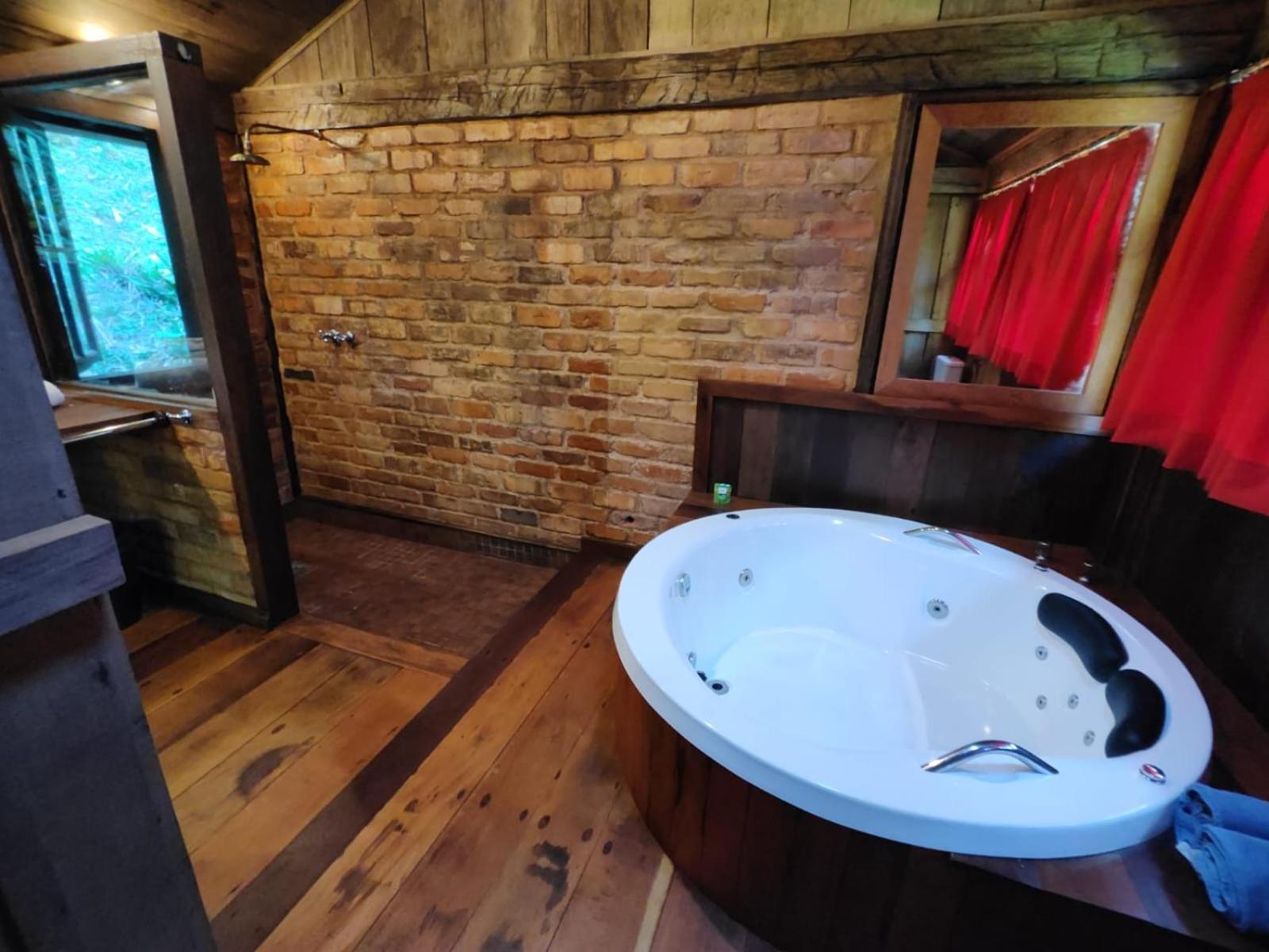 Deluxe Triple Room photo 3