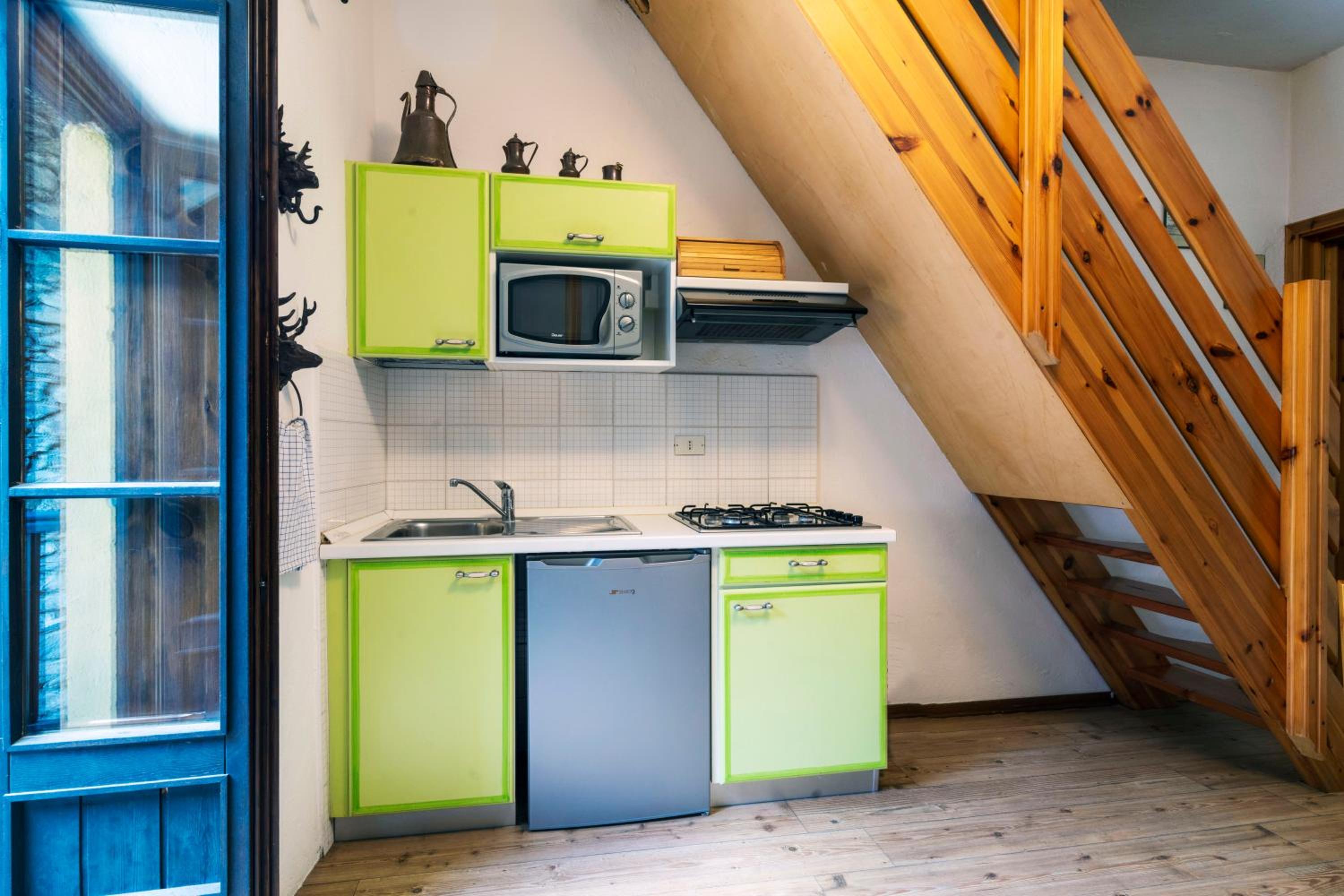 One-Bedroom Apartment (2 Adults + 2 Children) - Photo 46