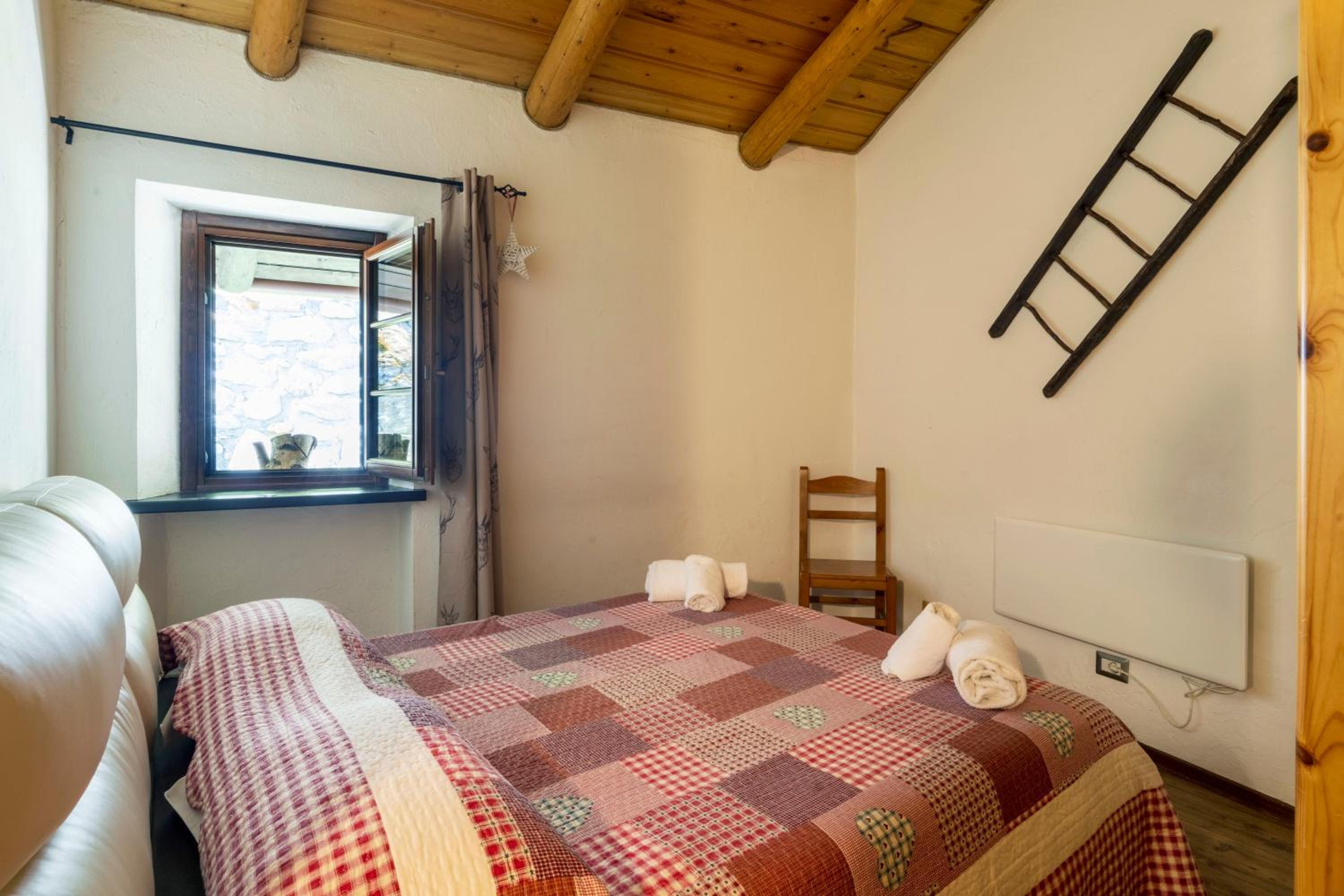 One-Bedroom Apartment (2 Adults + 2 Children) - Photo 40