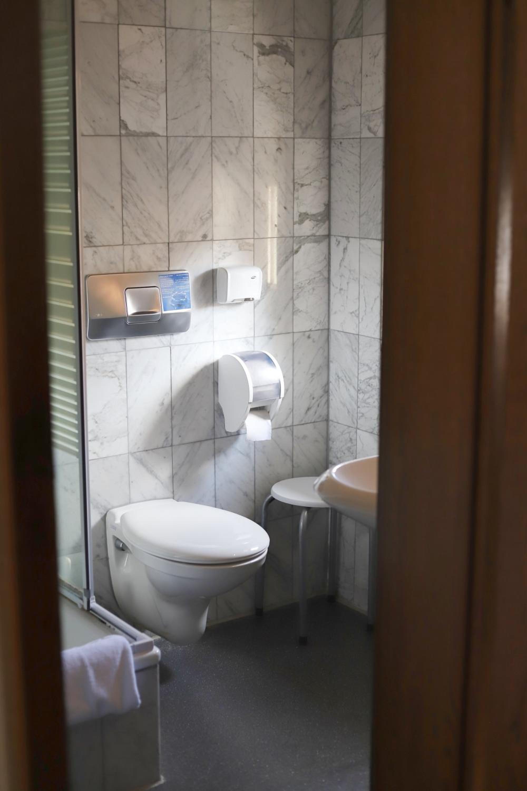 Deluxe Single Room photo 3