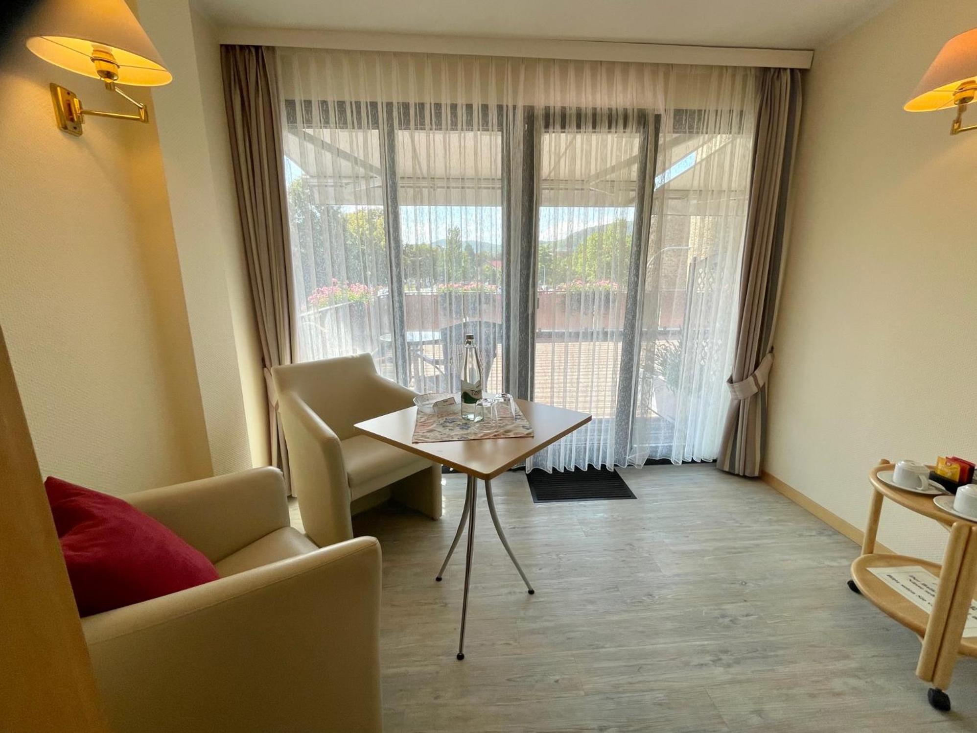 Single Room with Balcony photo 2