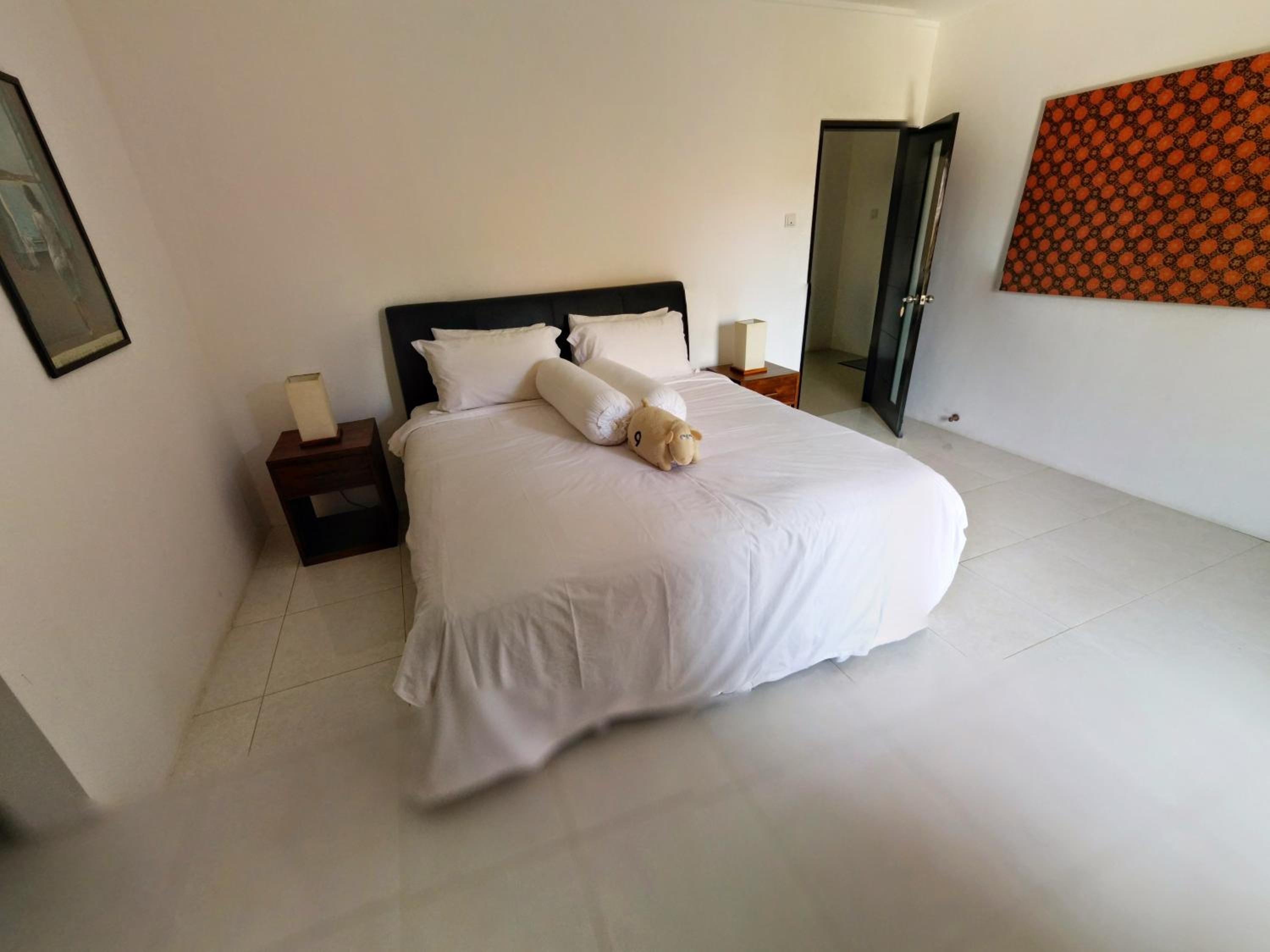 Three-Bedroom Villa photo 1