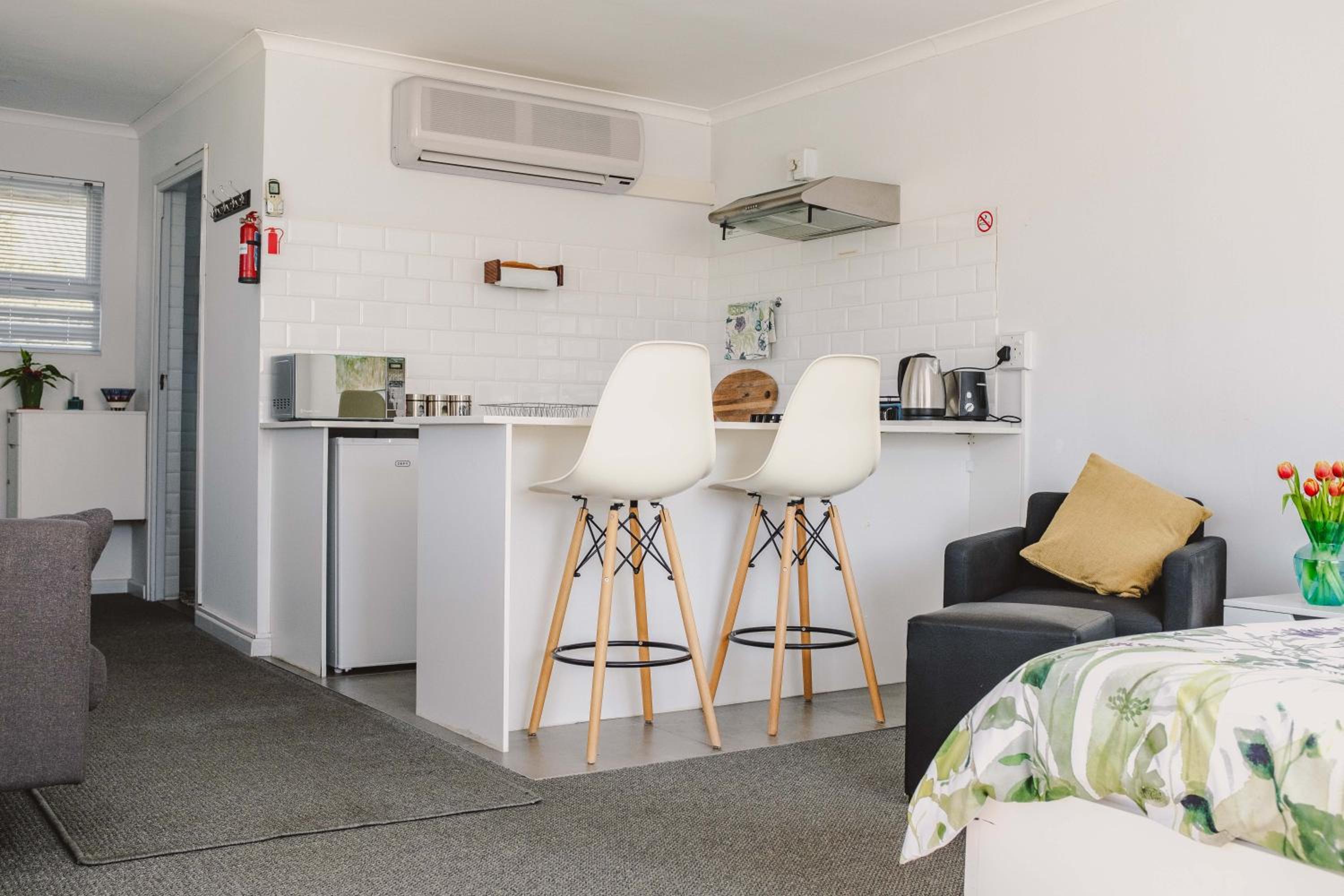 Apartment with Balcony photo 1