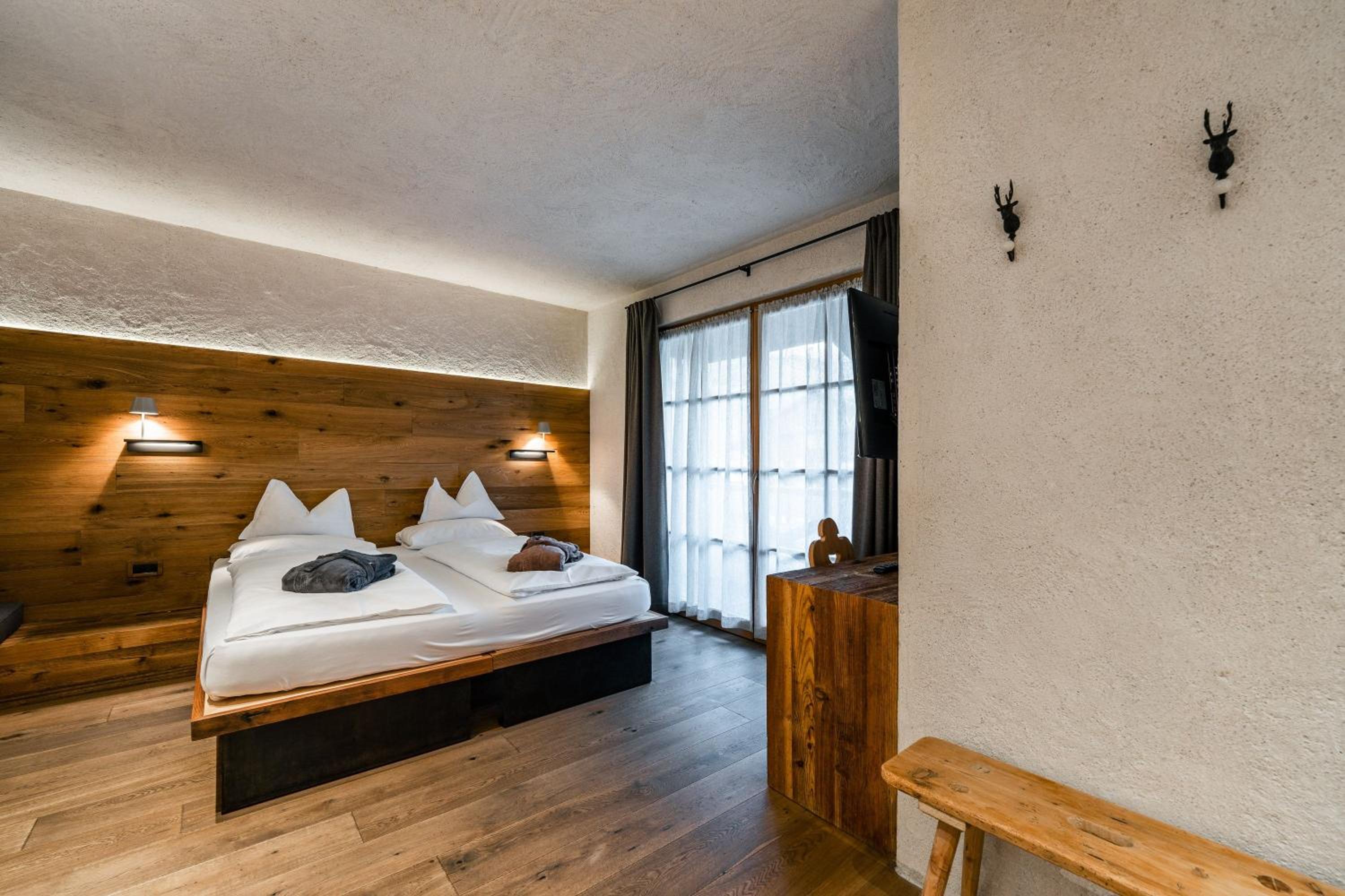 Economy Double Room photo 1