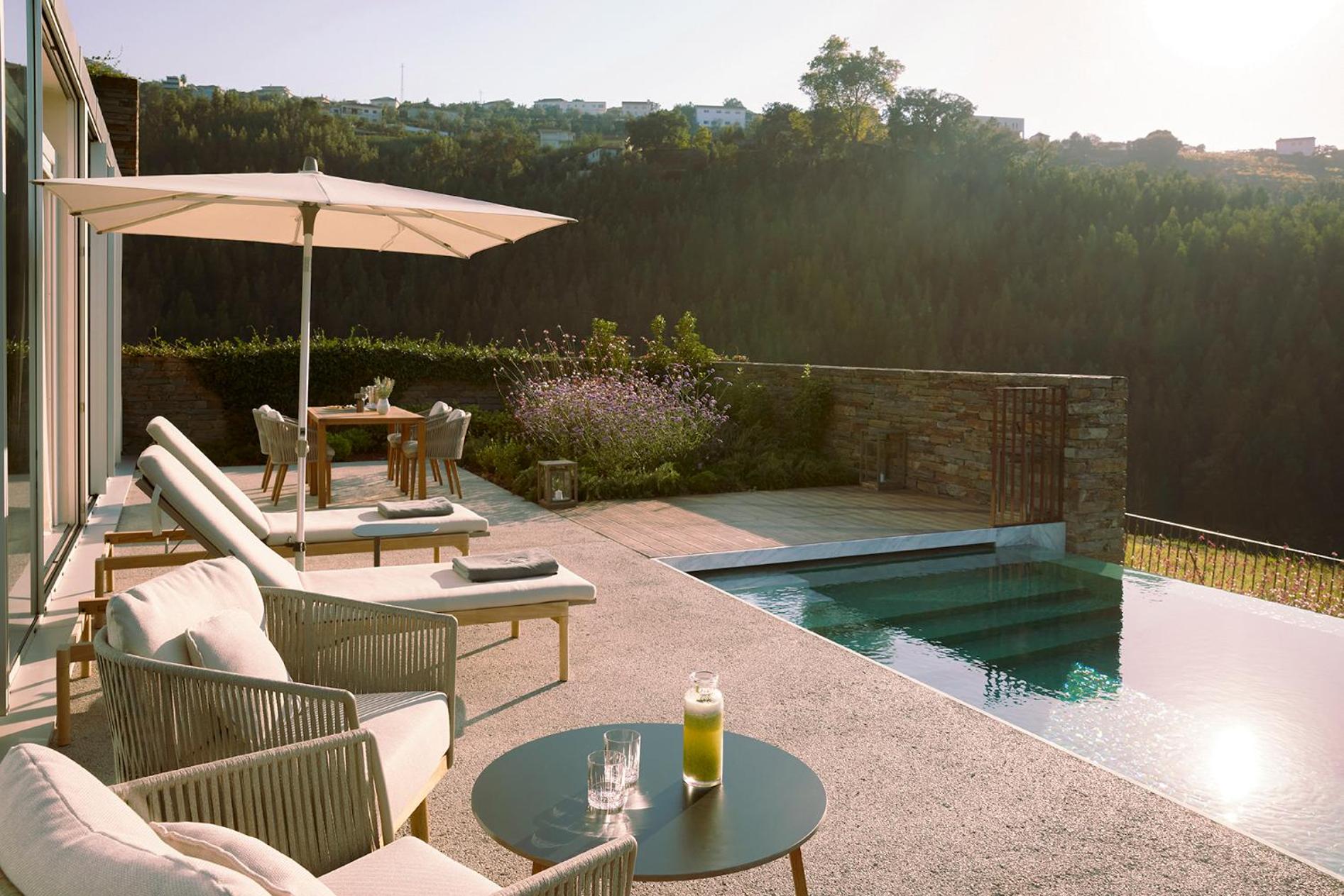 Suite with Private Pool photo 2