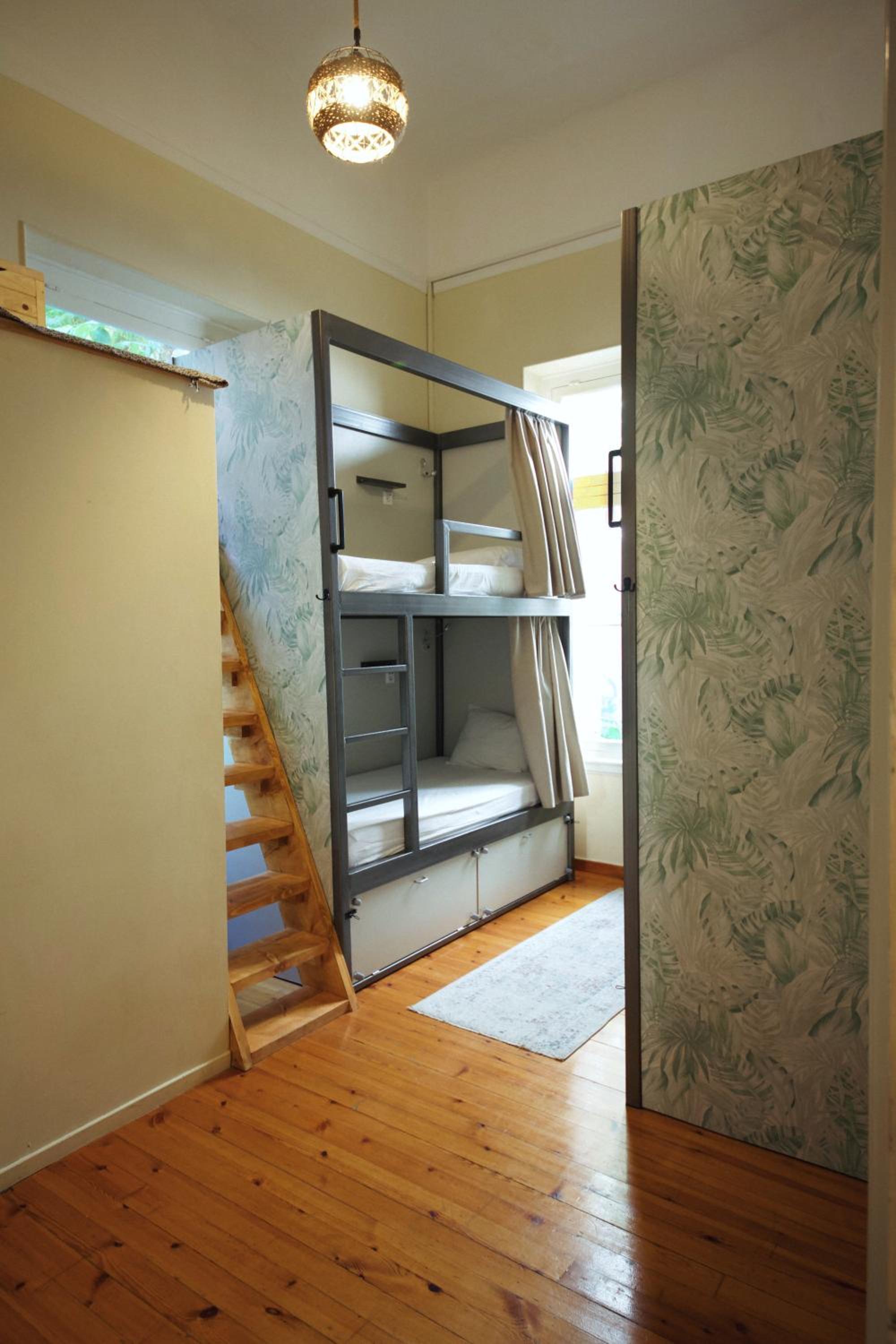 Bed in 5-Bed Female Dormitory Room photo 1
