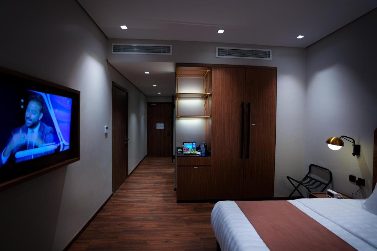 King Room - Disability Access photo 3