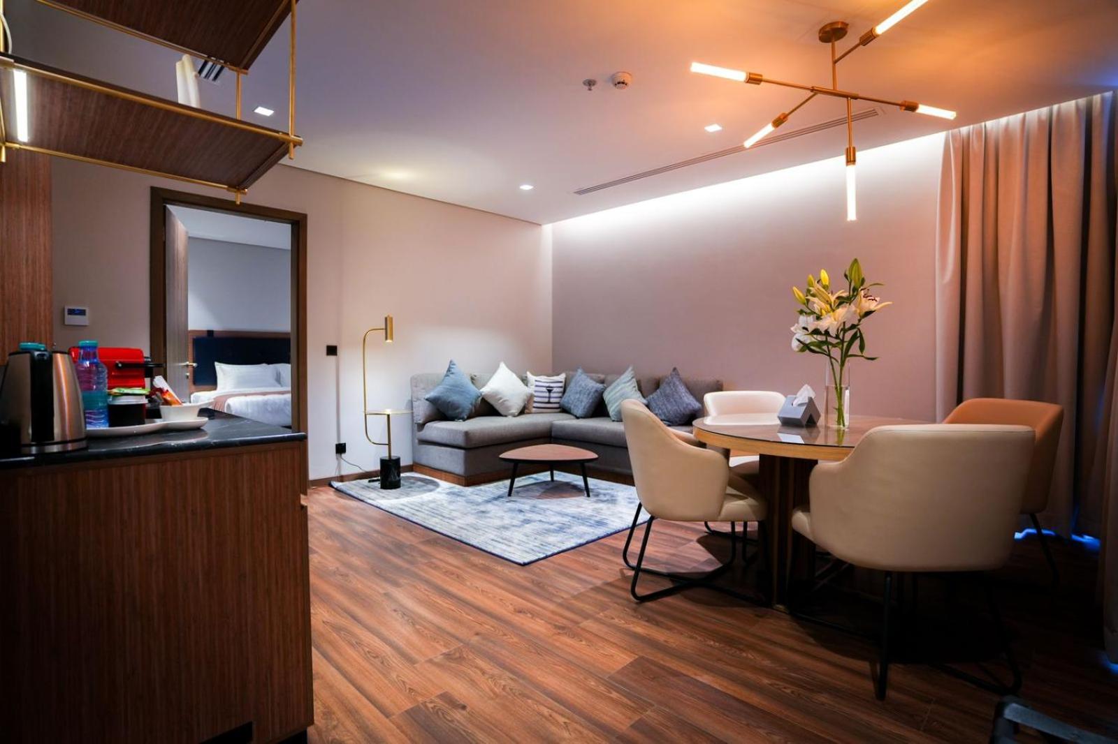 One-Bedroom Suite photo 1