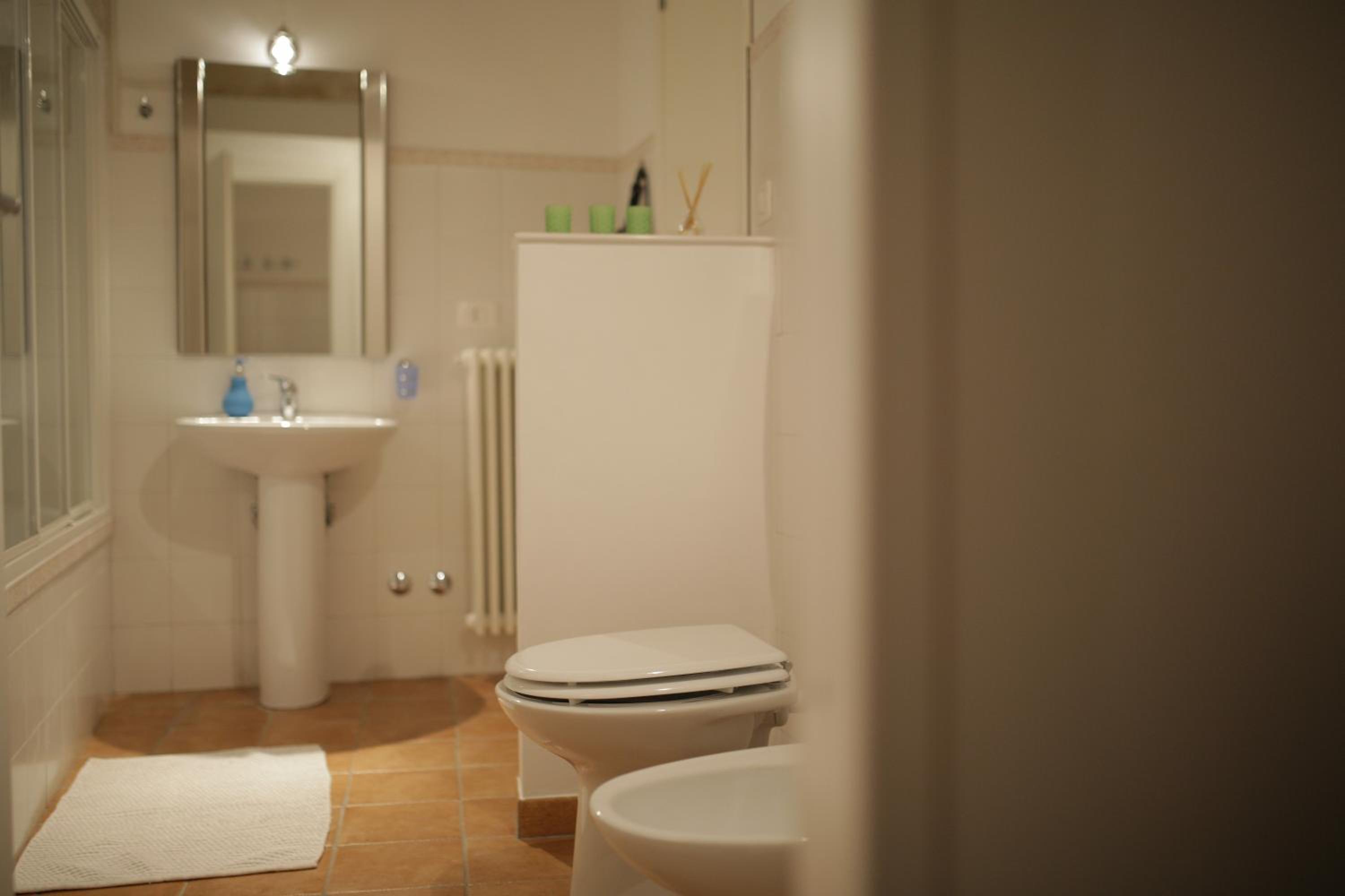 One-Bedroom Apartment - Photo 6