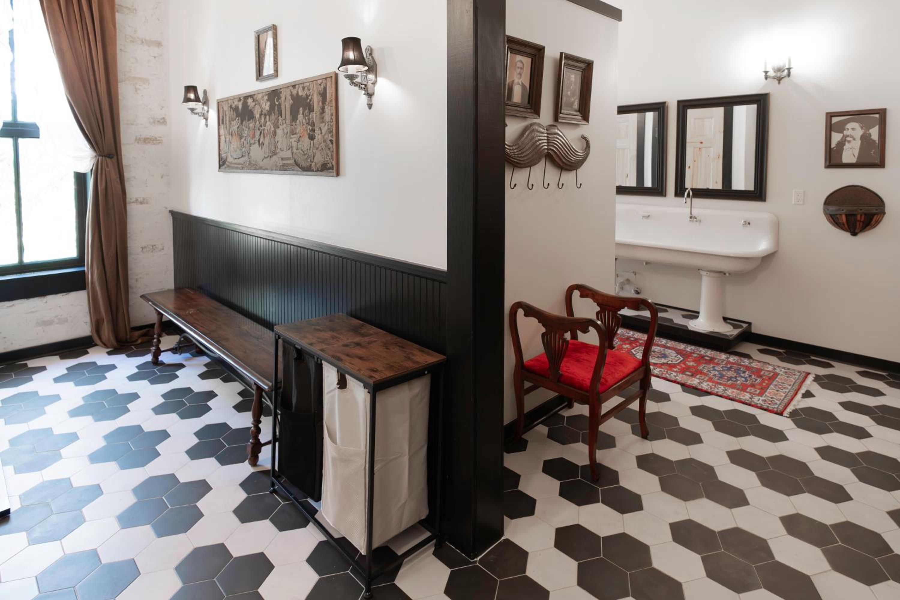 King Room - Photo 9