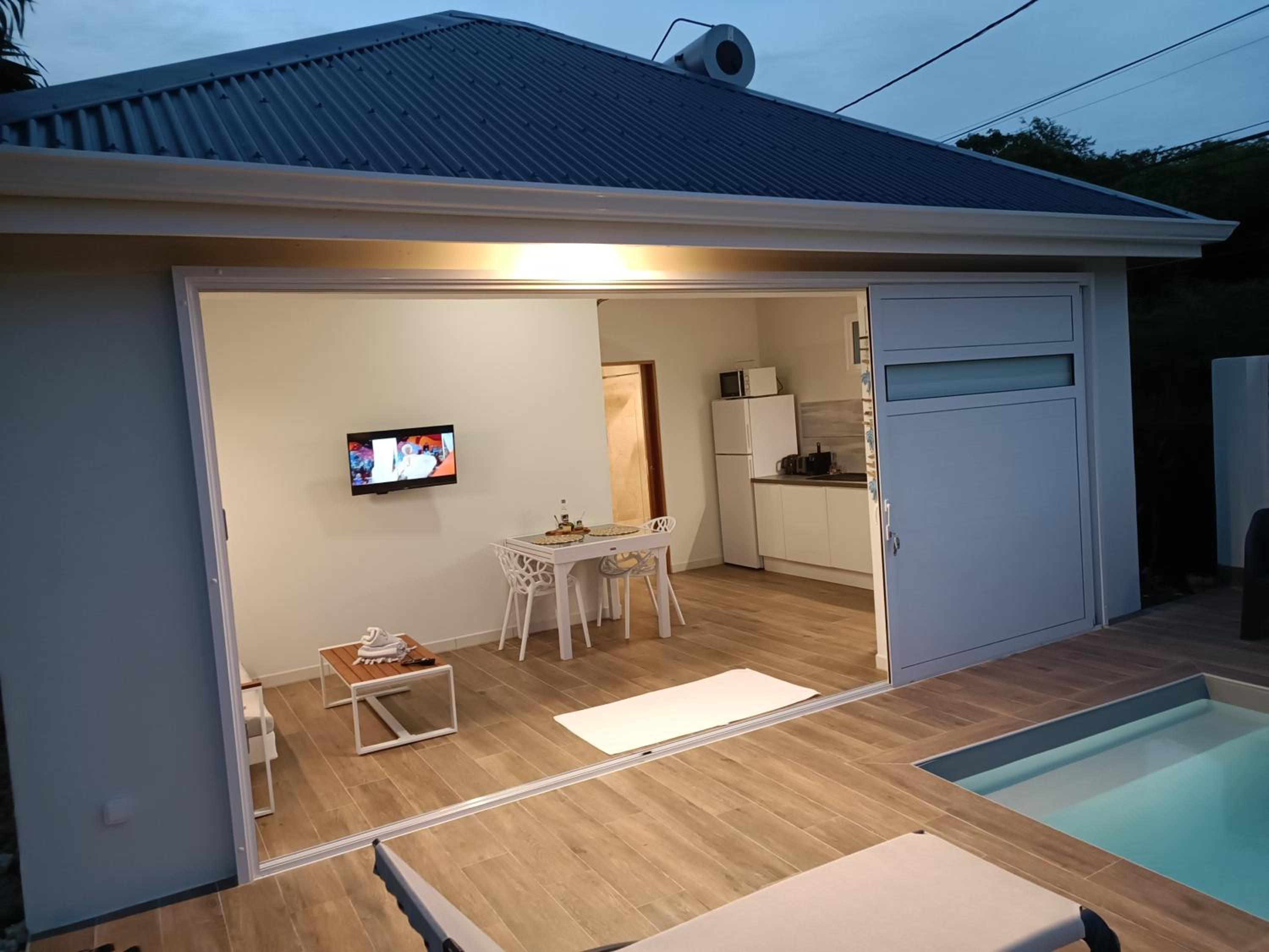 One-Bedroom Villa photo 2