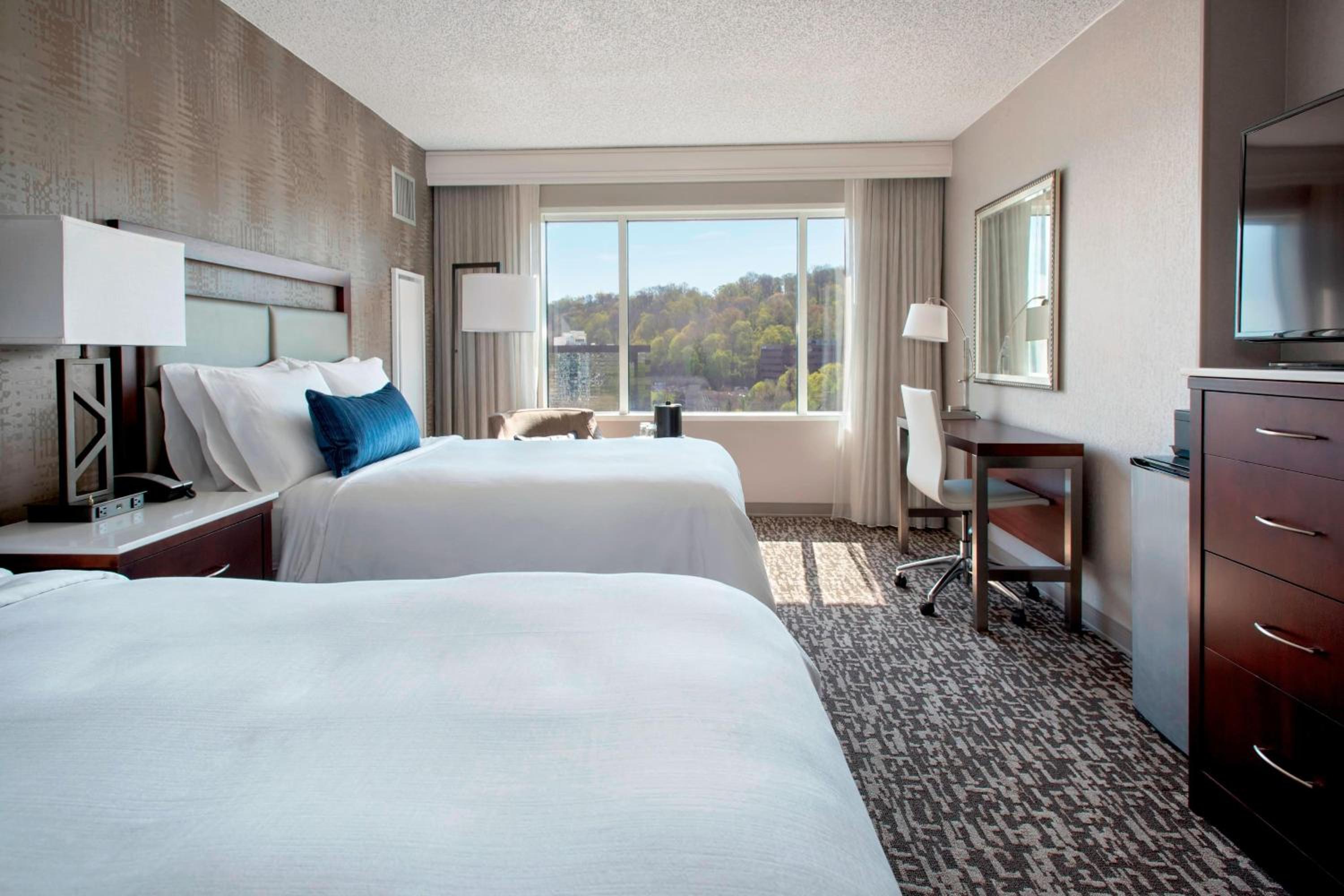 View Room, Guest room, 2 Double photo 1
