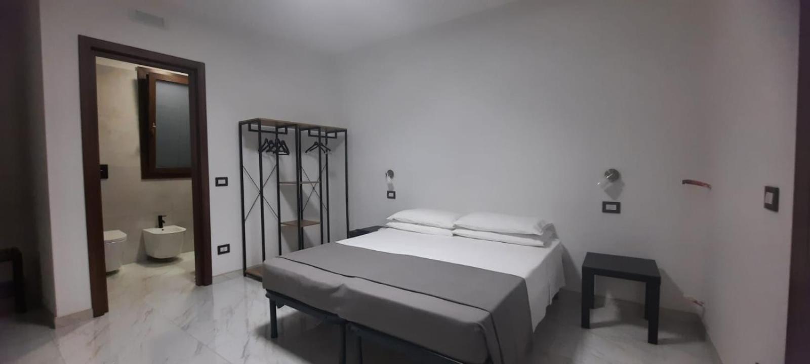 Deluxe Double or Twin Room photo 1