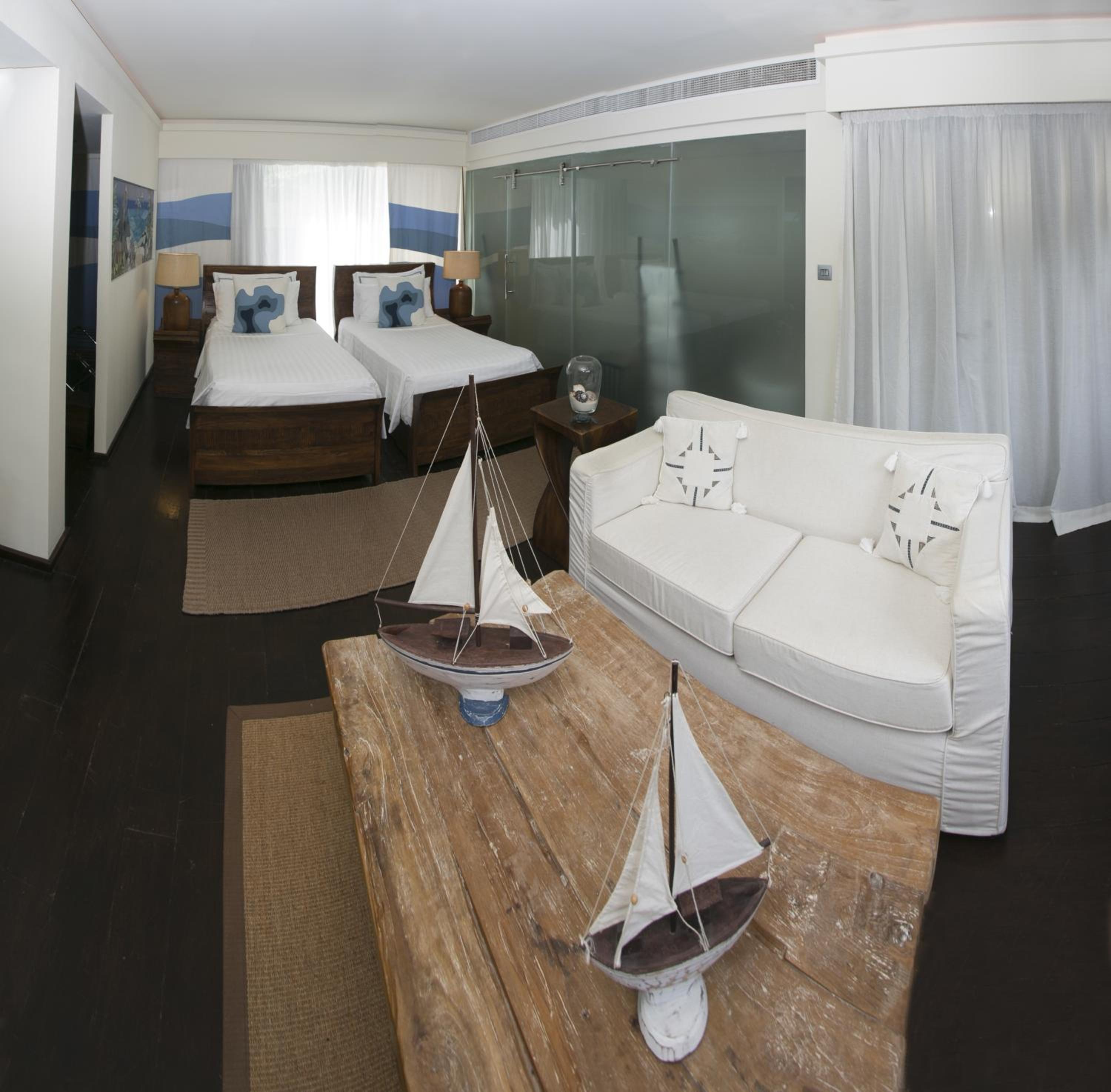 Classic Suite - Twin With No Sea View