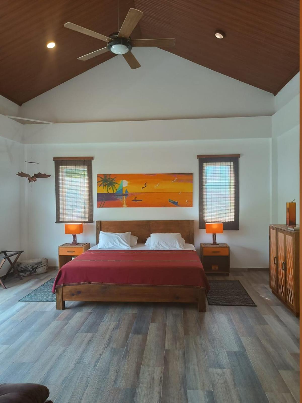 Double Room with Balcony and Sea View photo 1