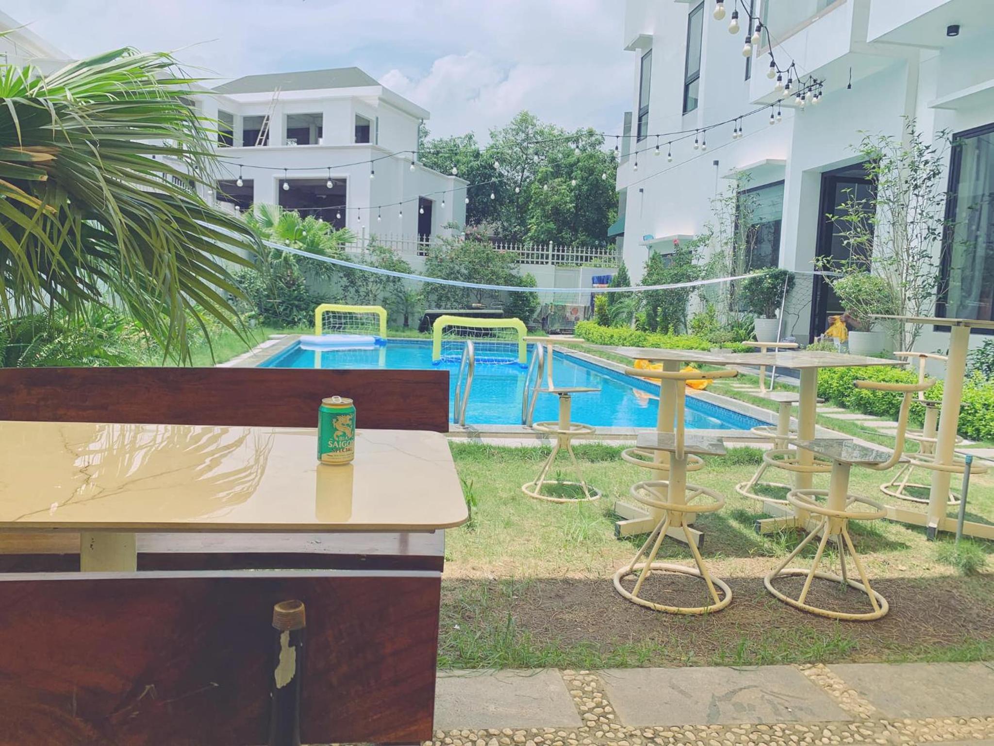Villa photo 1