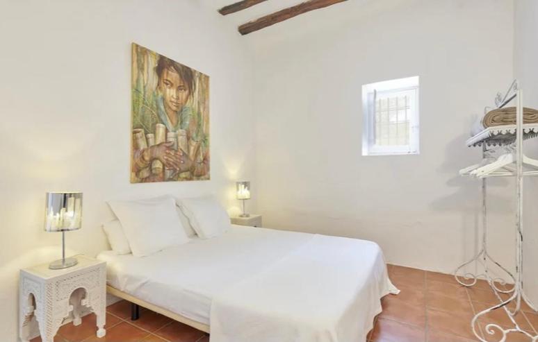 Villa photo 2