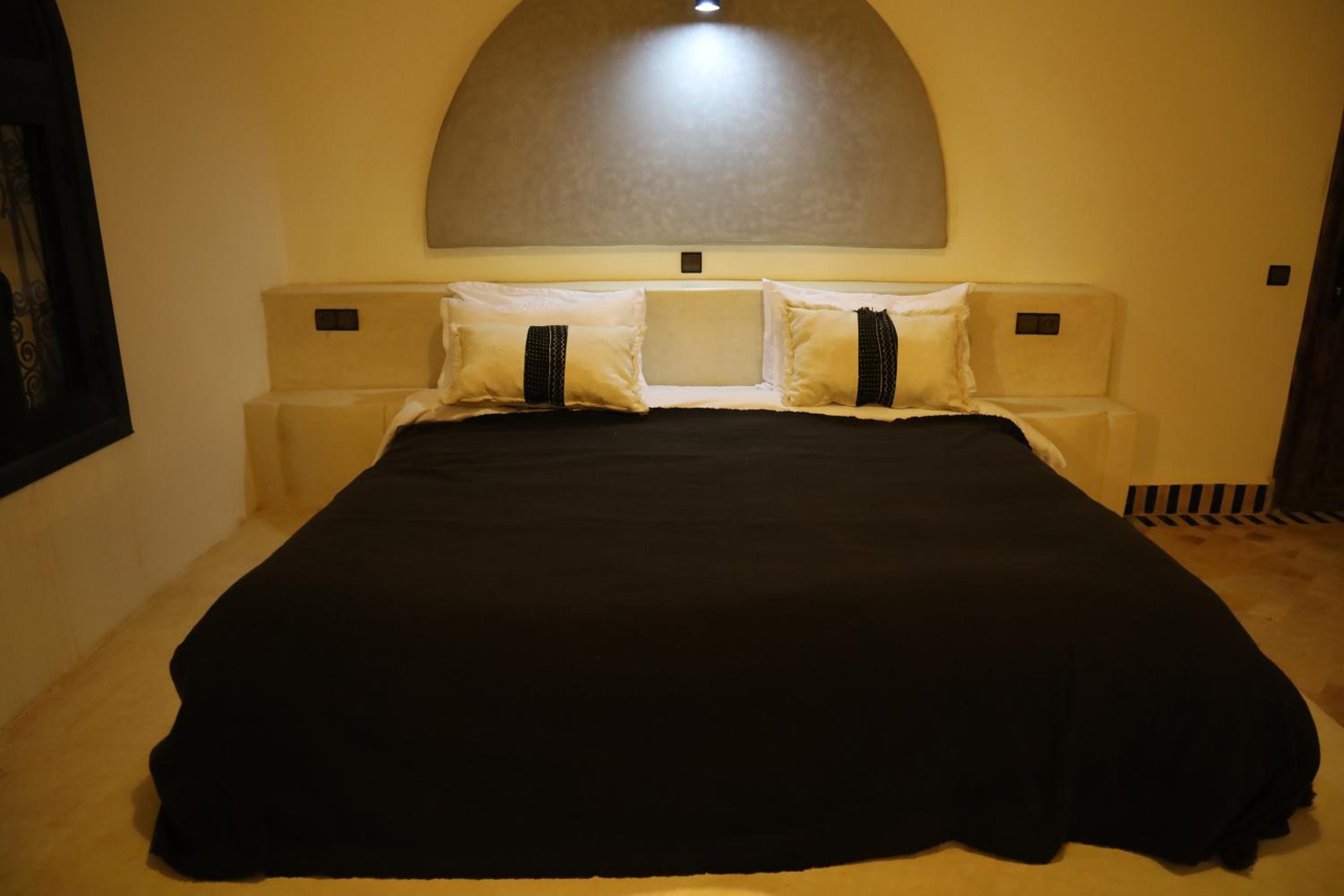 Deluxe Double or Twin Room - Photo 52