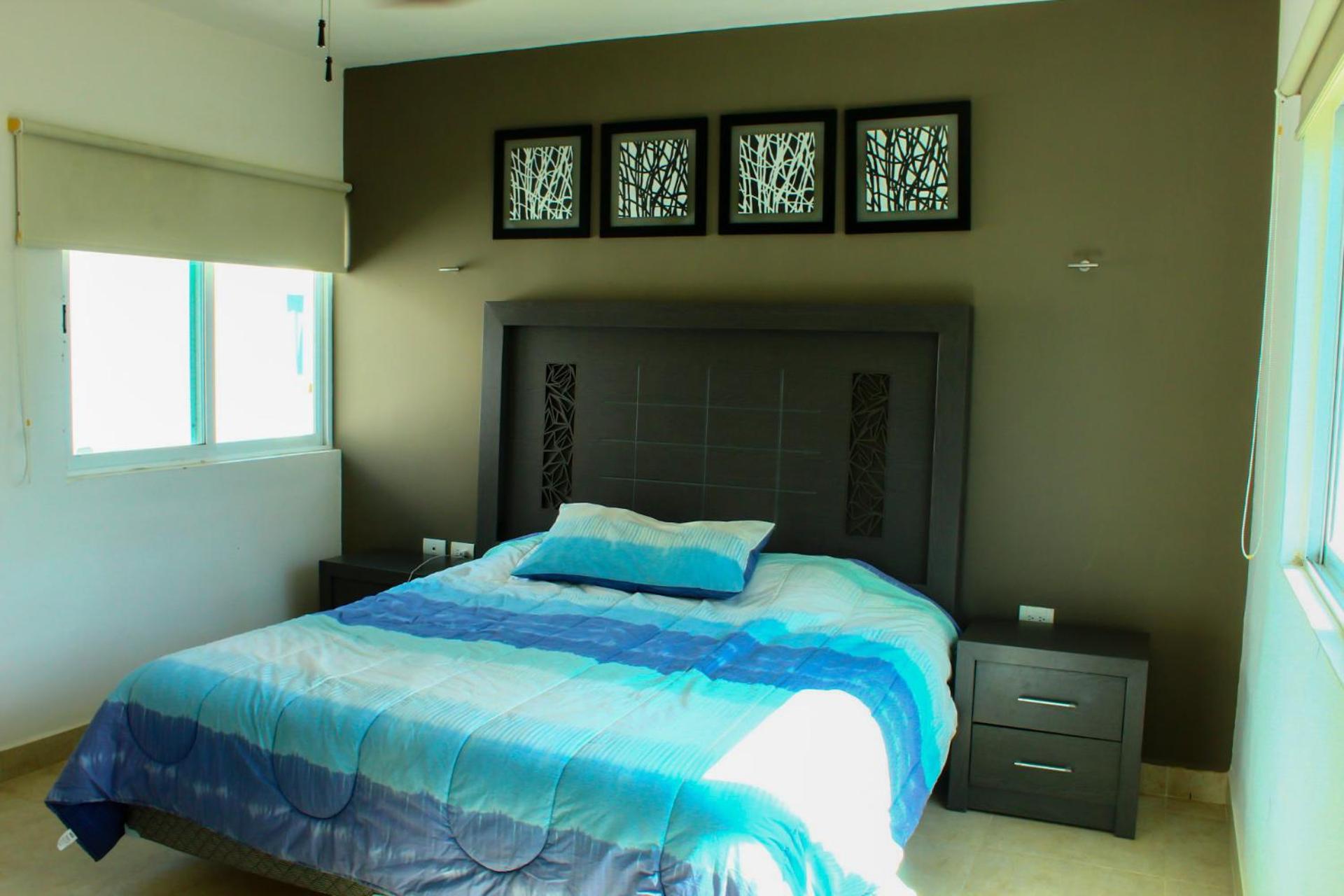 Three-Bedroom House photo 1