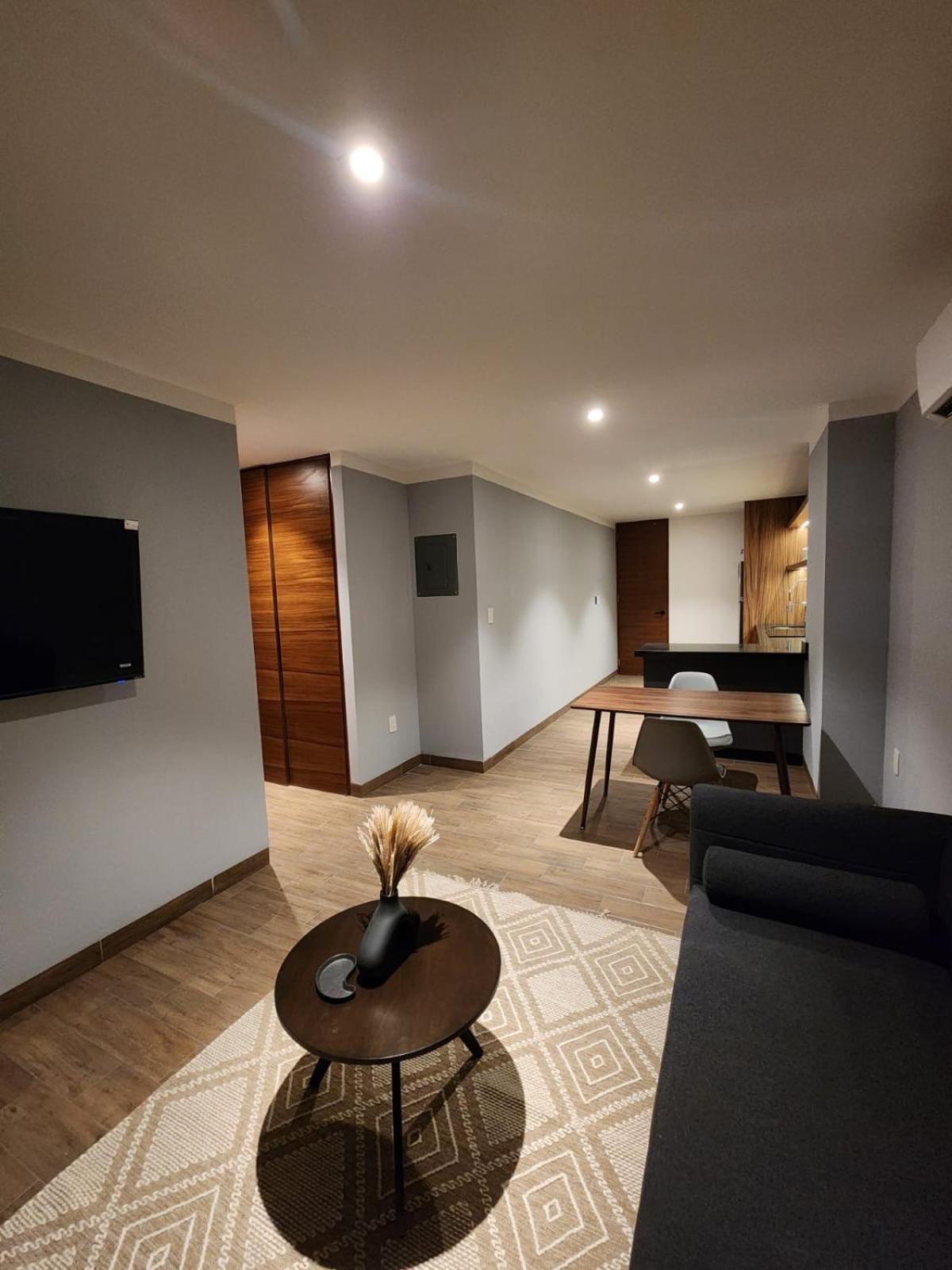 Suite photo 1