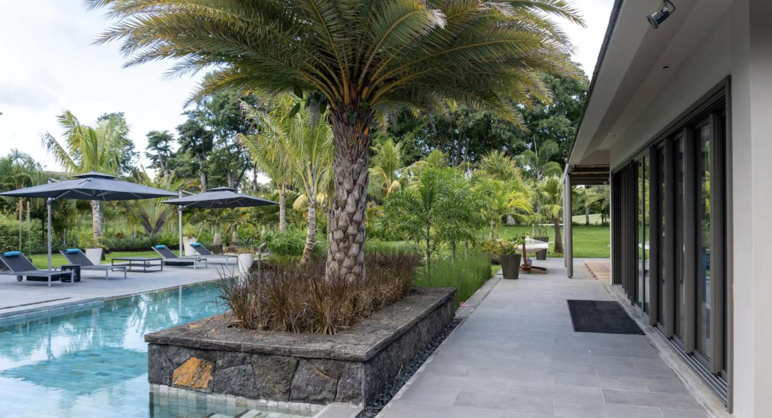 Villa photo 3