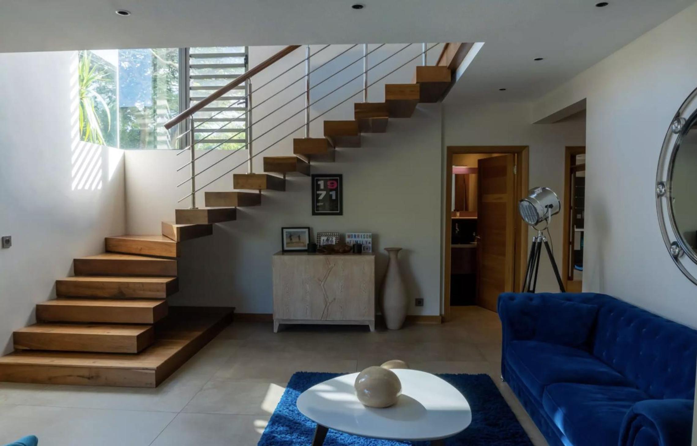 Villa photo 1