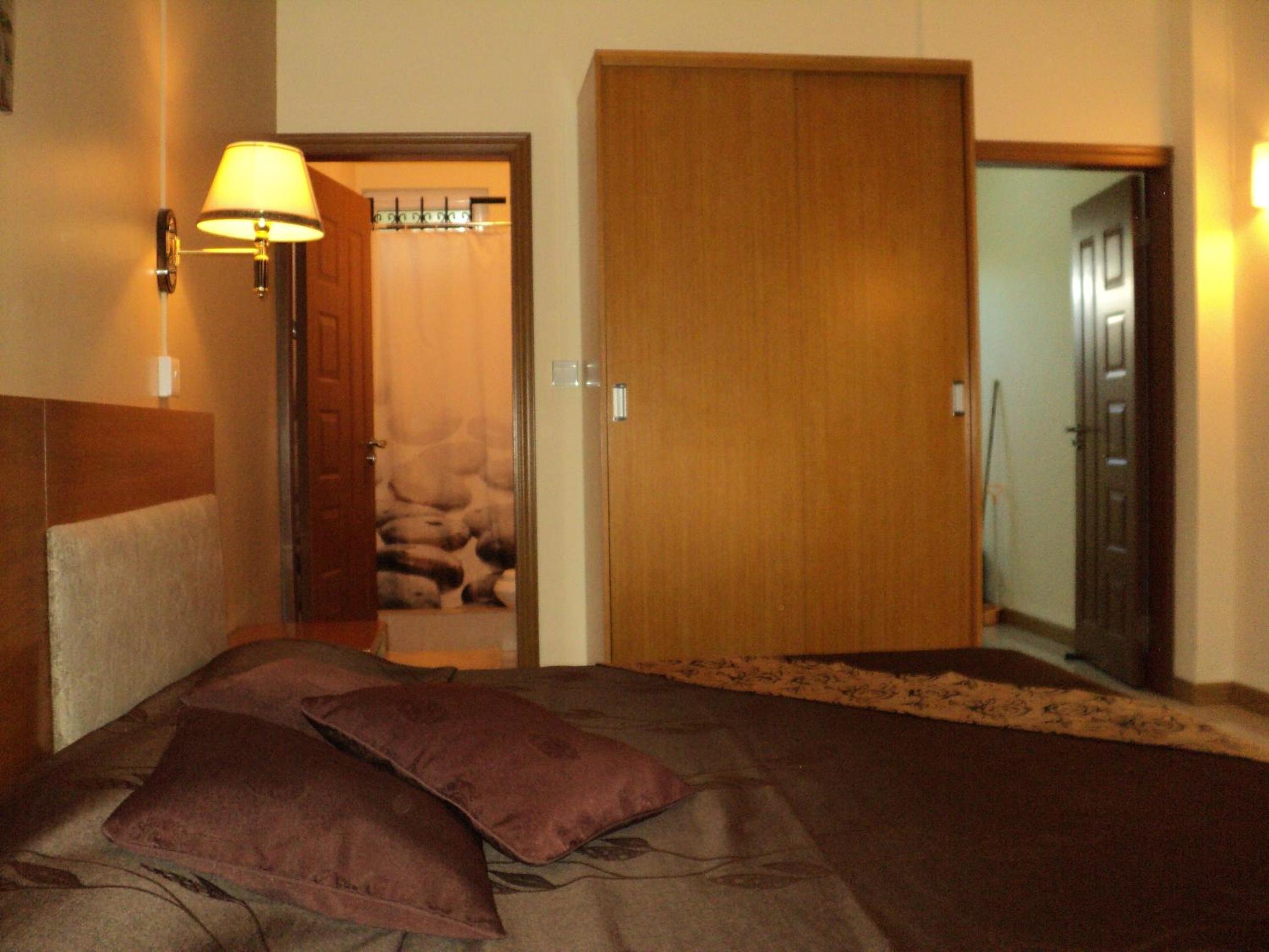 Studio Apartment photo 3