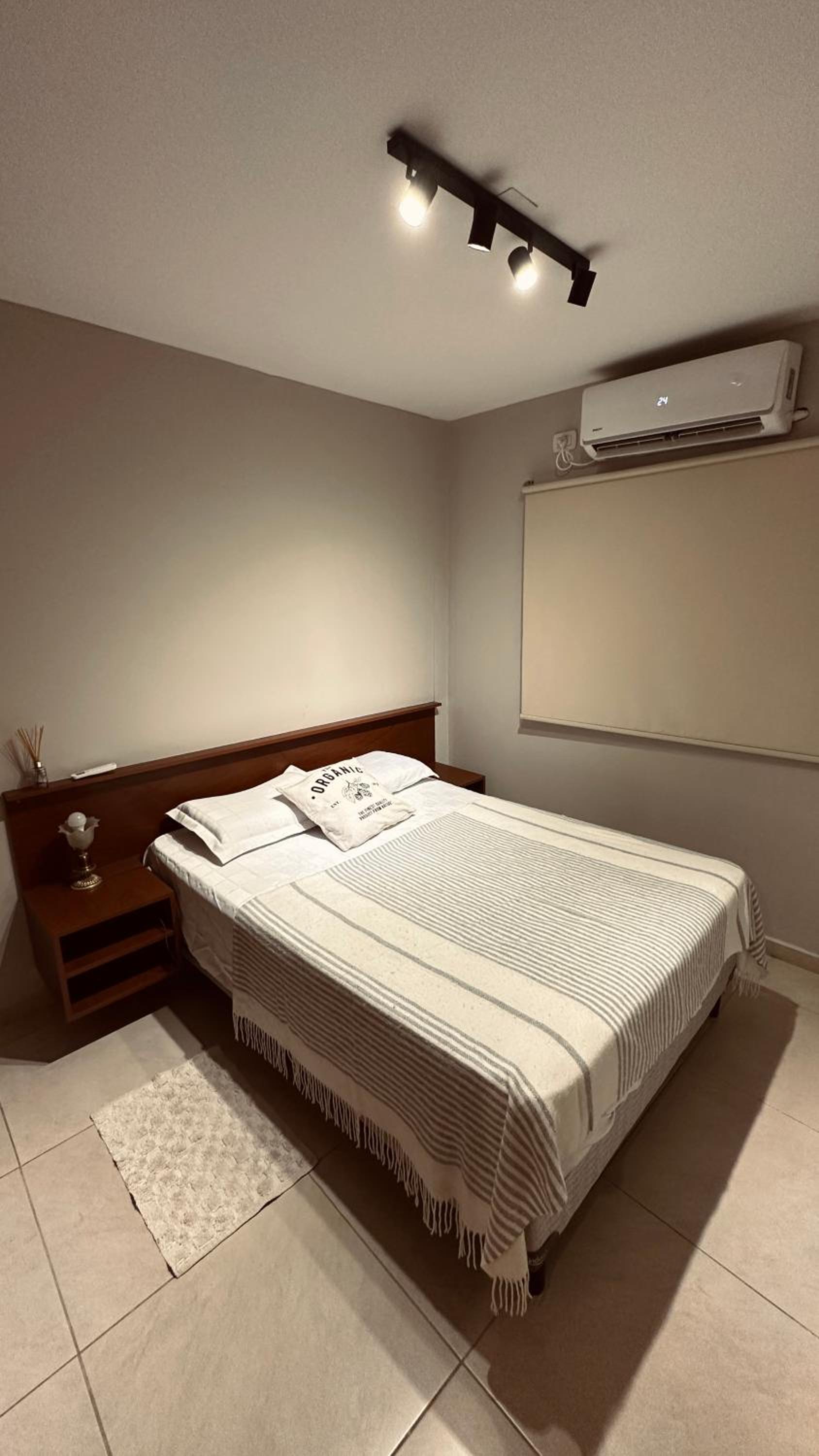 Two-Bedroom Apartment with Balcony photo 2