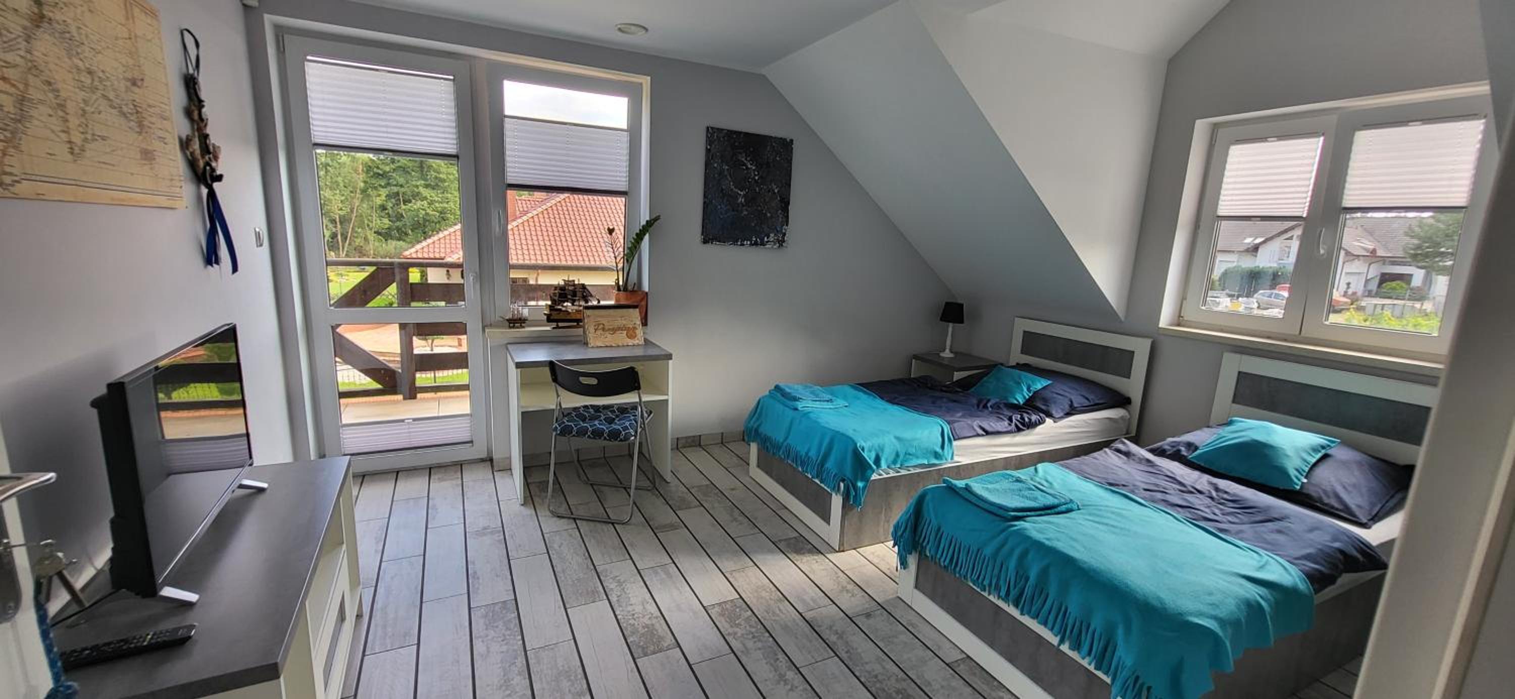 Double or Twin Room with Balcony photo 3