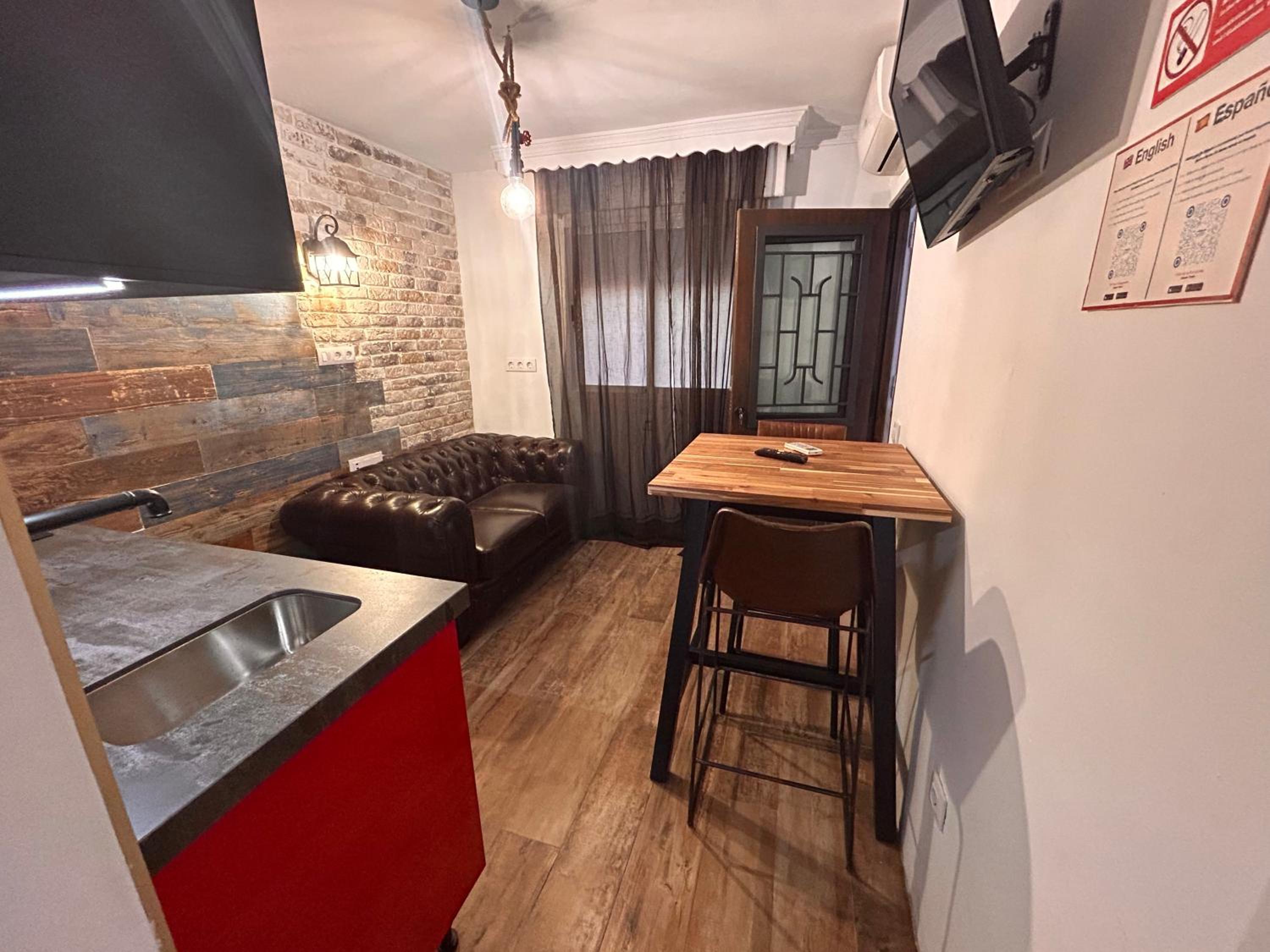 One-Bedroom Apartment