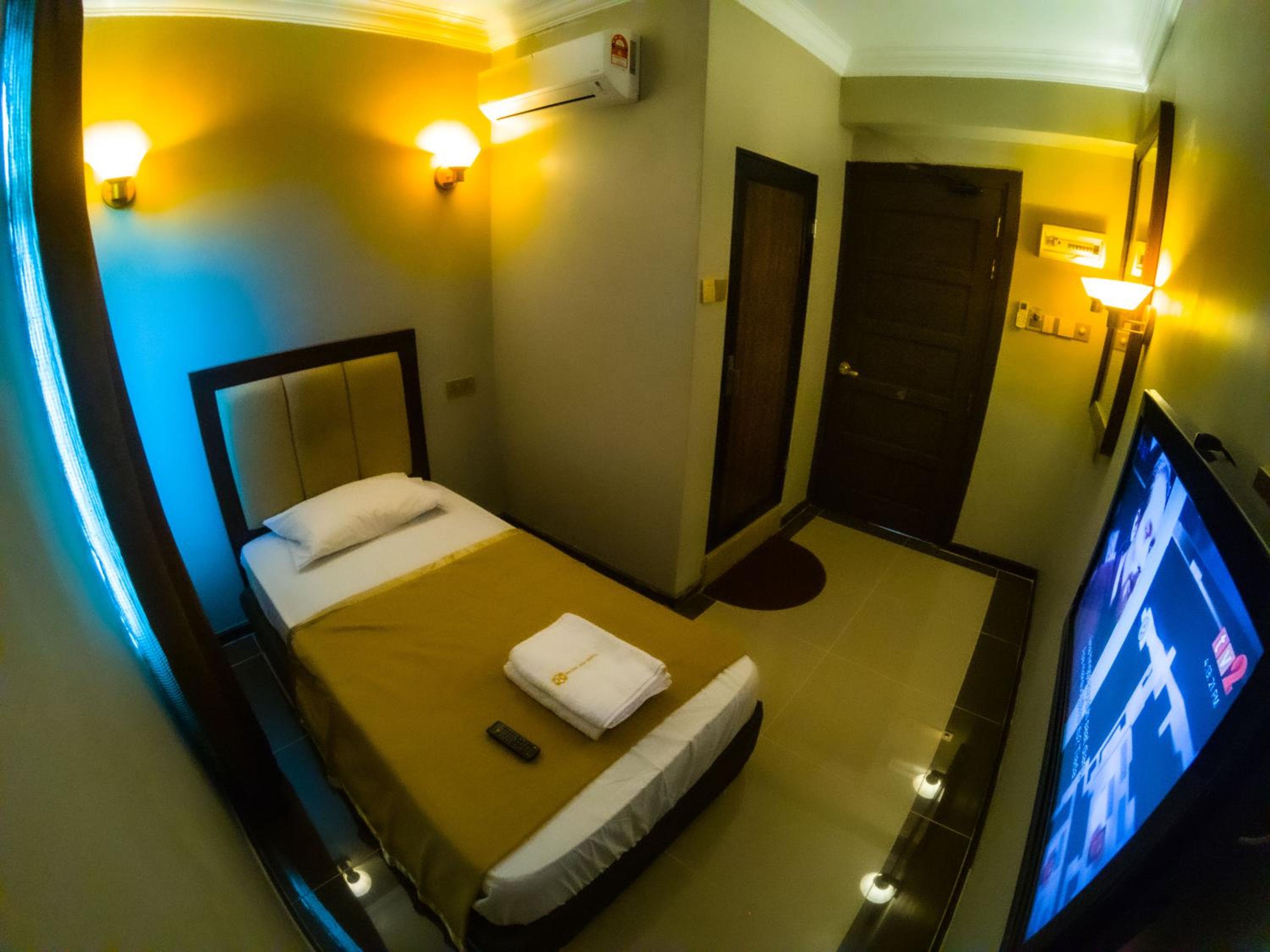Single Room
