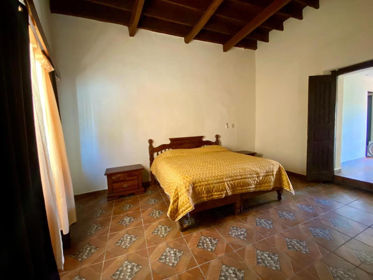 Deluxe Double Or Twin Room With Pool Access photo 2