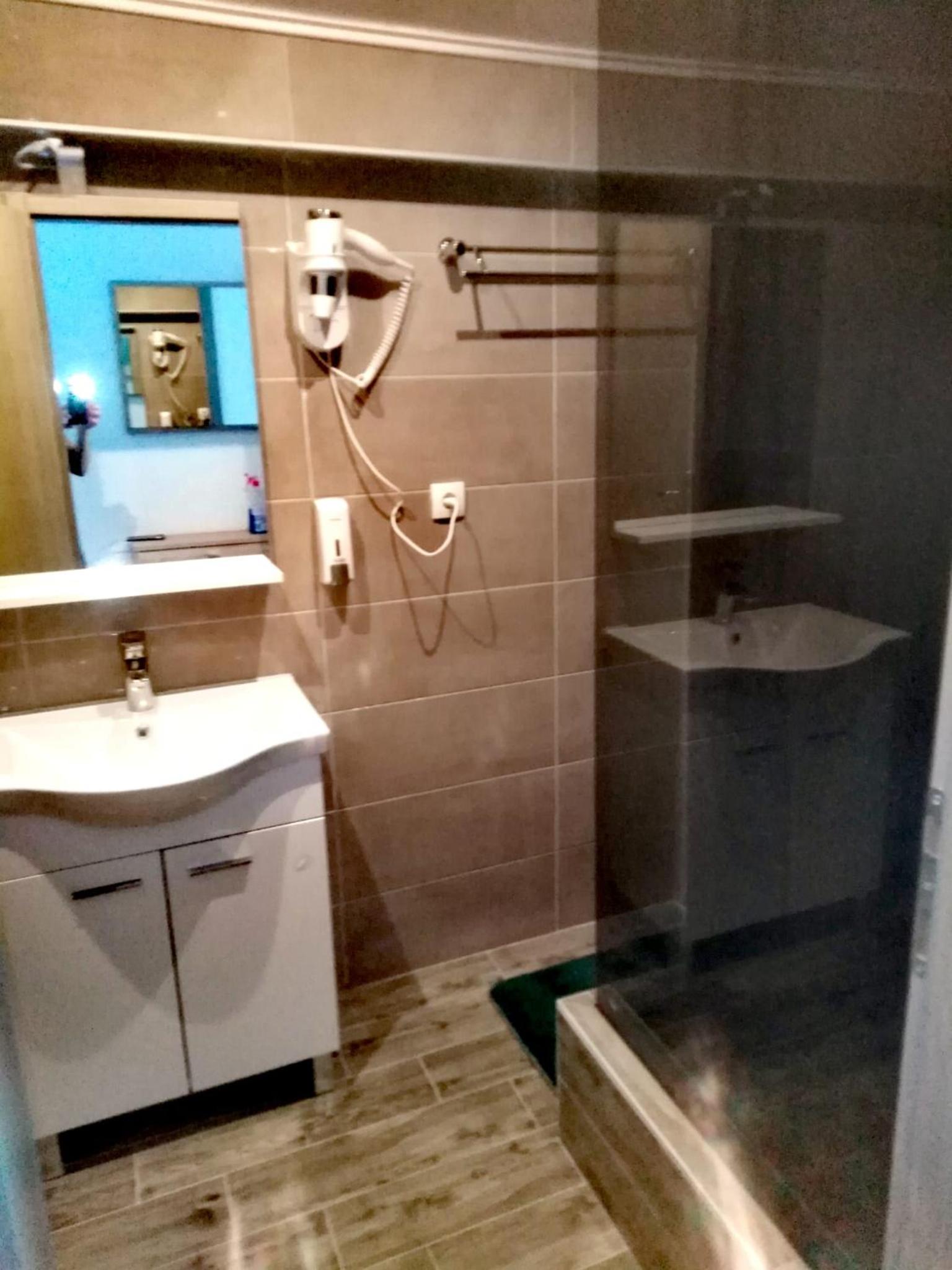 Apartment - Photo 11
