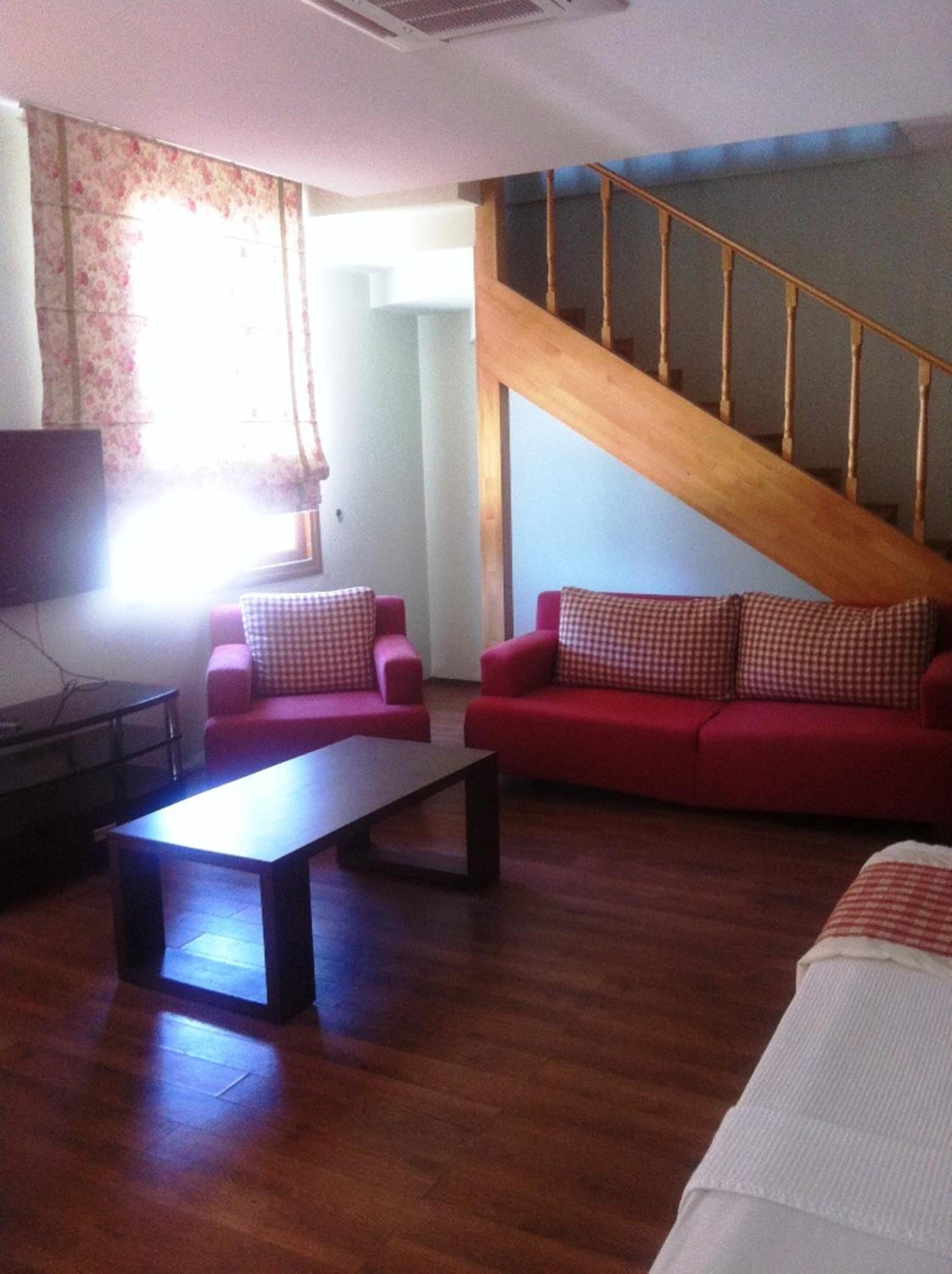 Duplex Suite - Photo 4