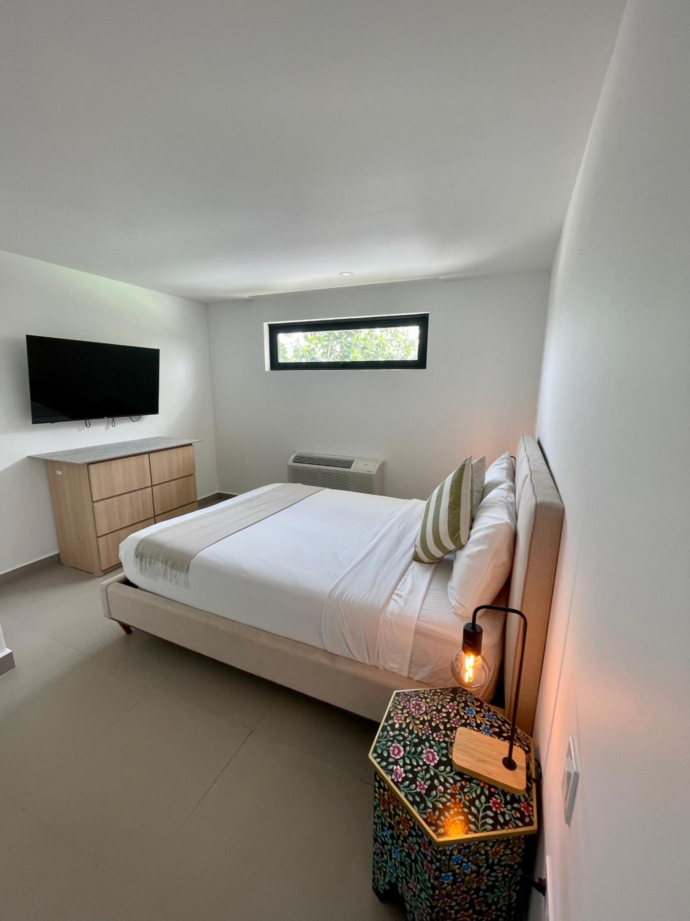 Double Room with Shared Bathroom photo 1