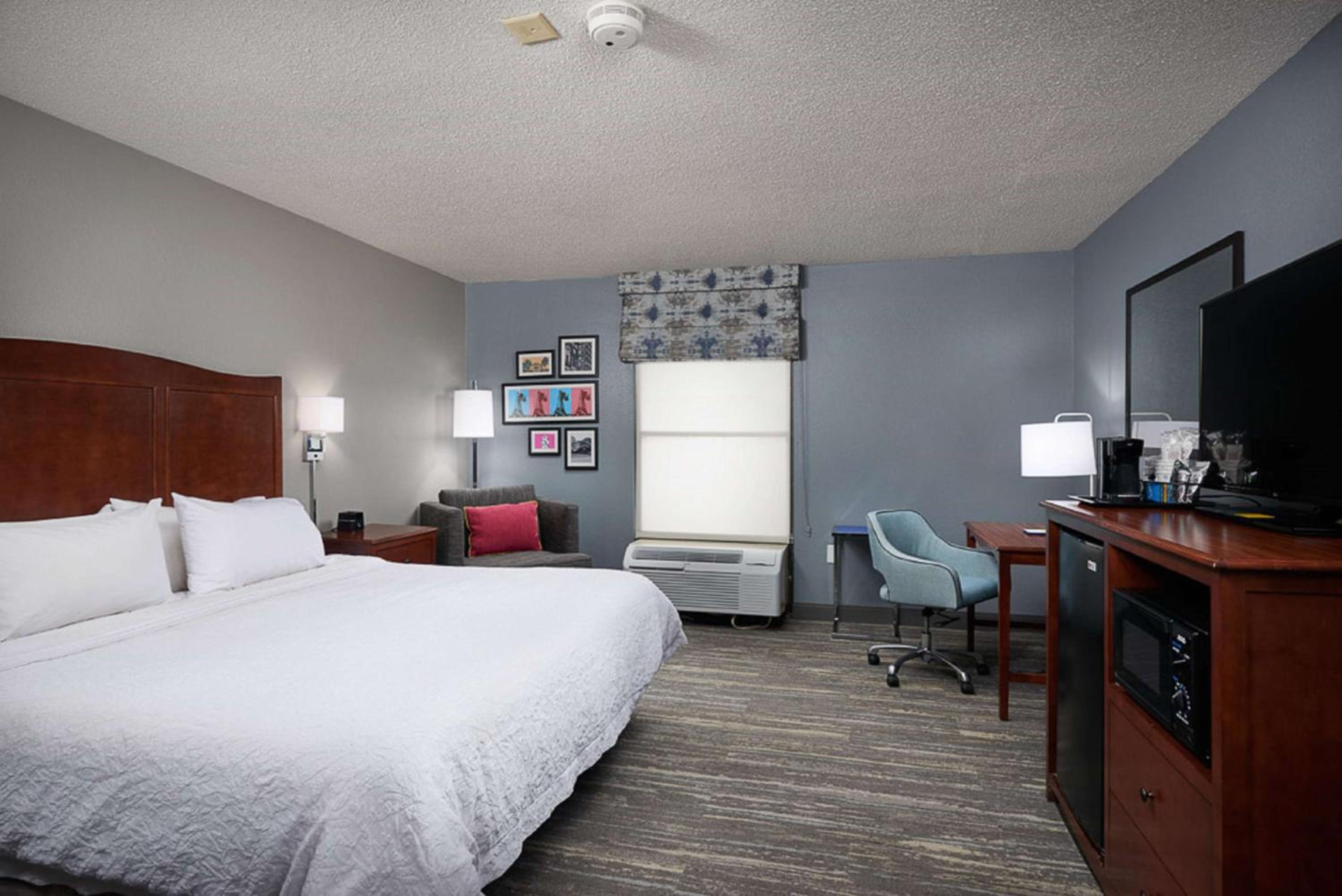 Standard King Room - Photo 1