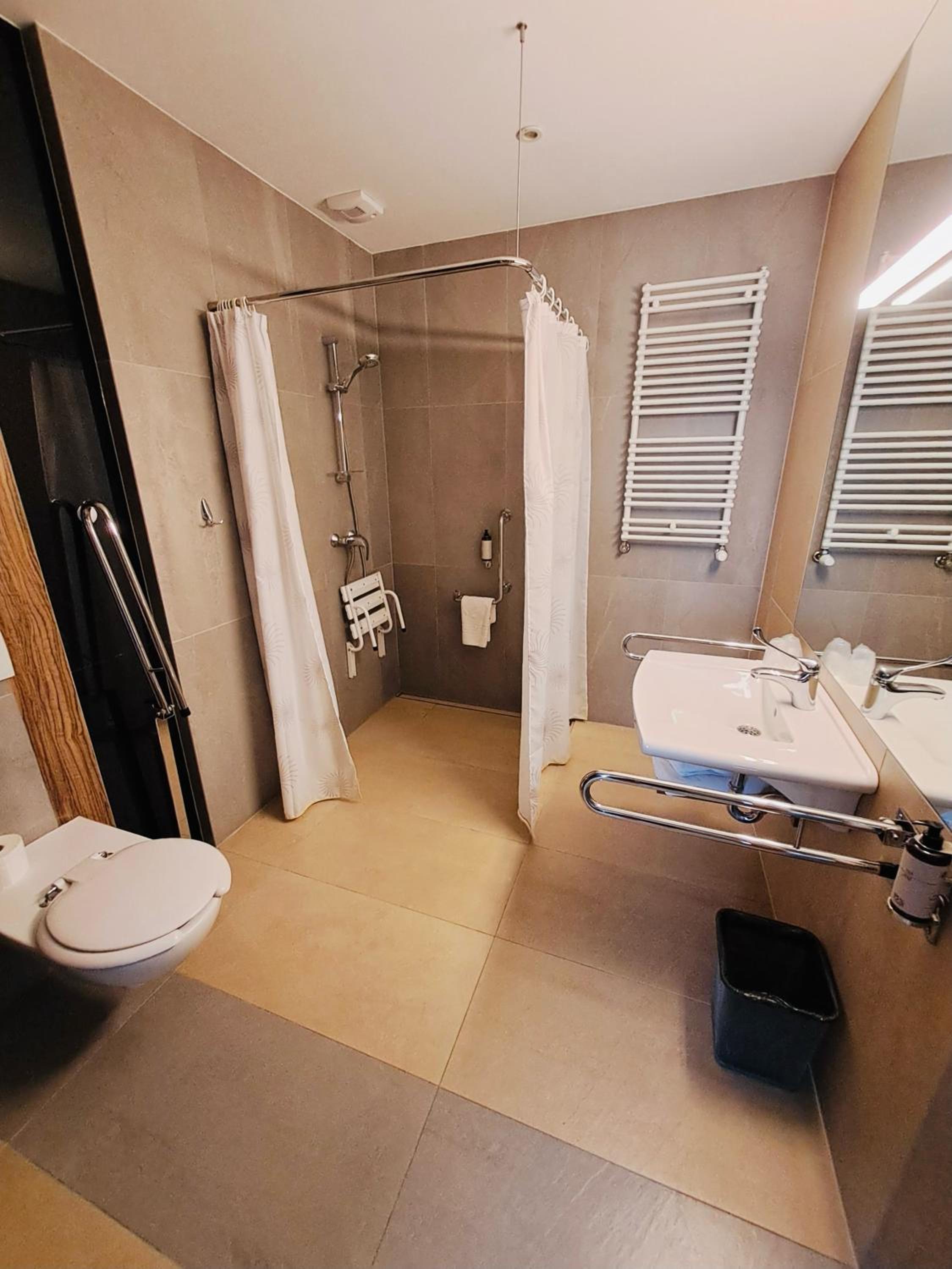 King Room - Photo 6