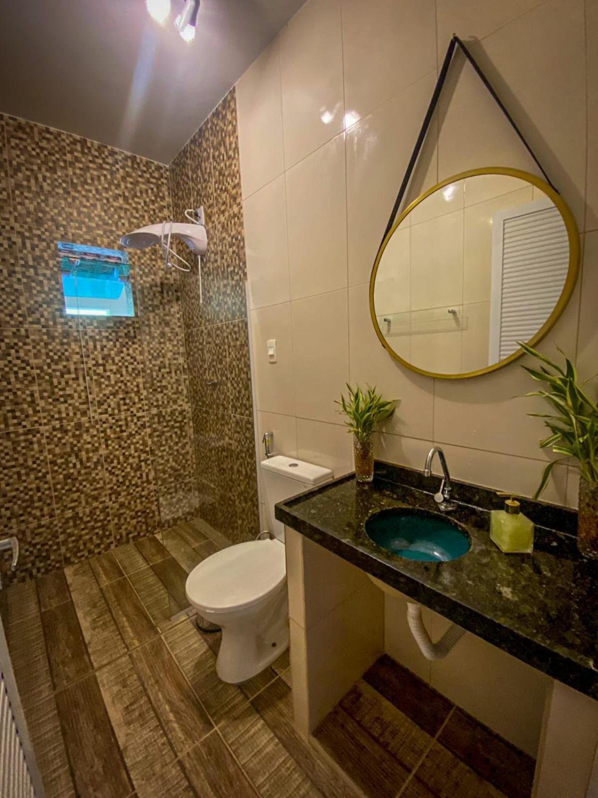 Family Room with Bathroom photo 3